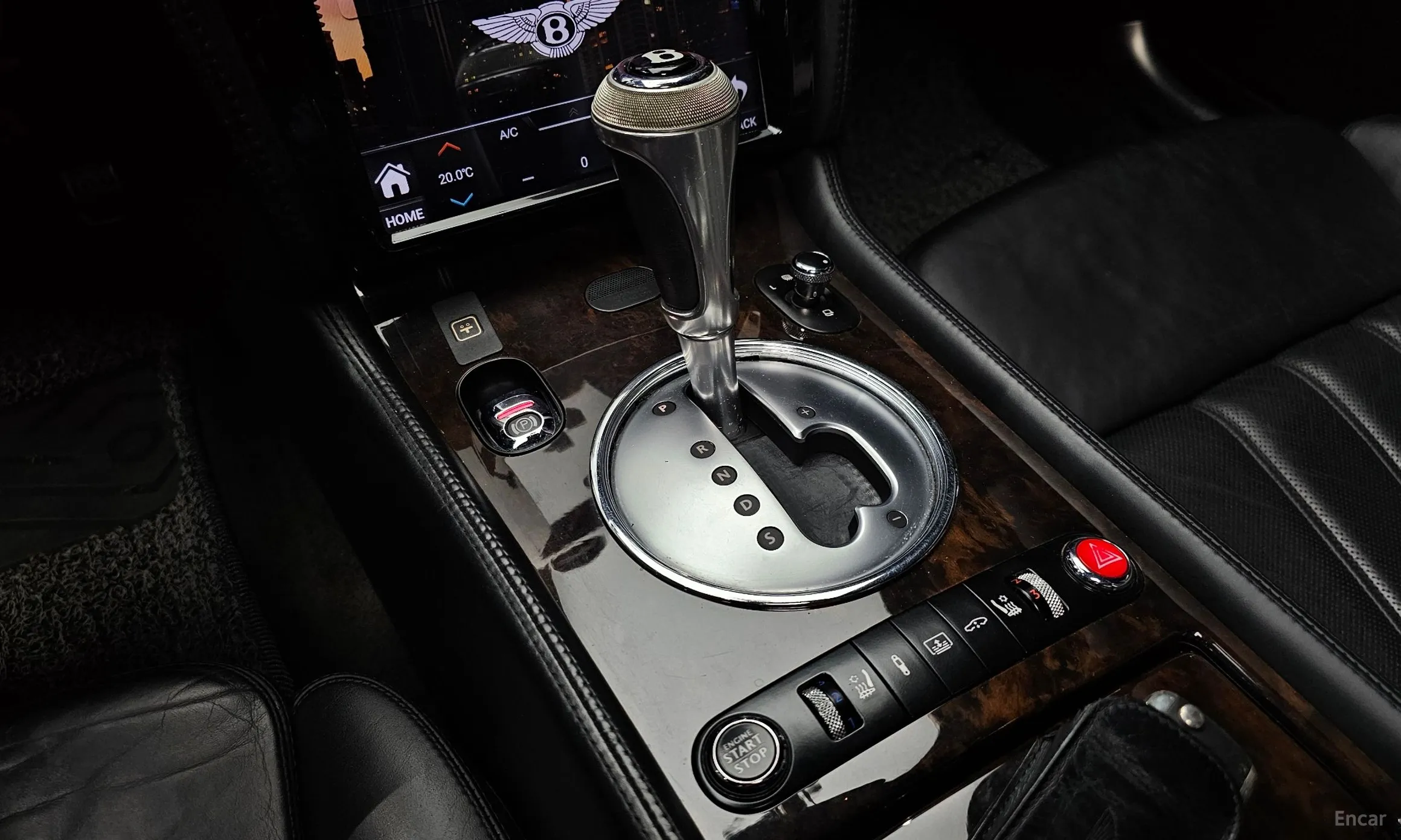 Bentley Flying Spur Gen 1 превью 8