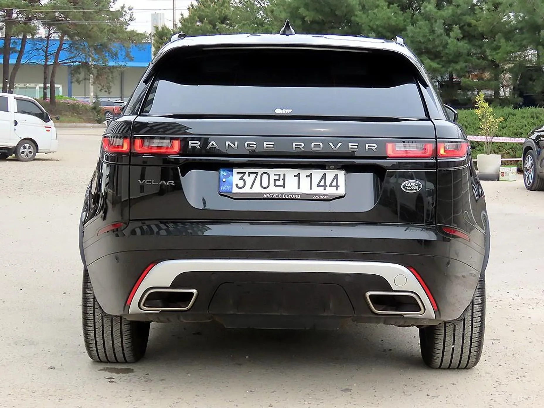 Land Rover Range Rover Bella превью 3
