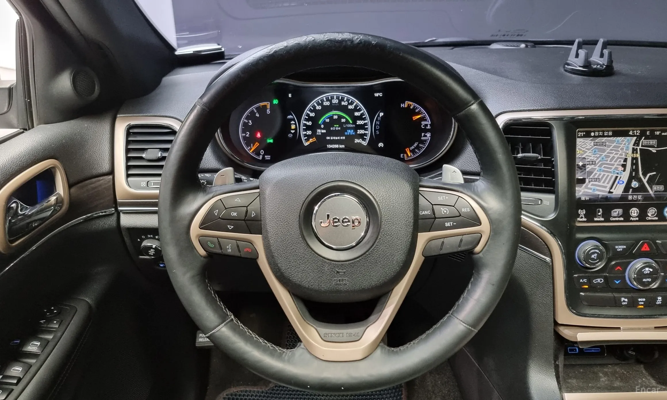 Jeep Grand Cherokee превью 13