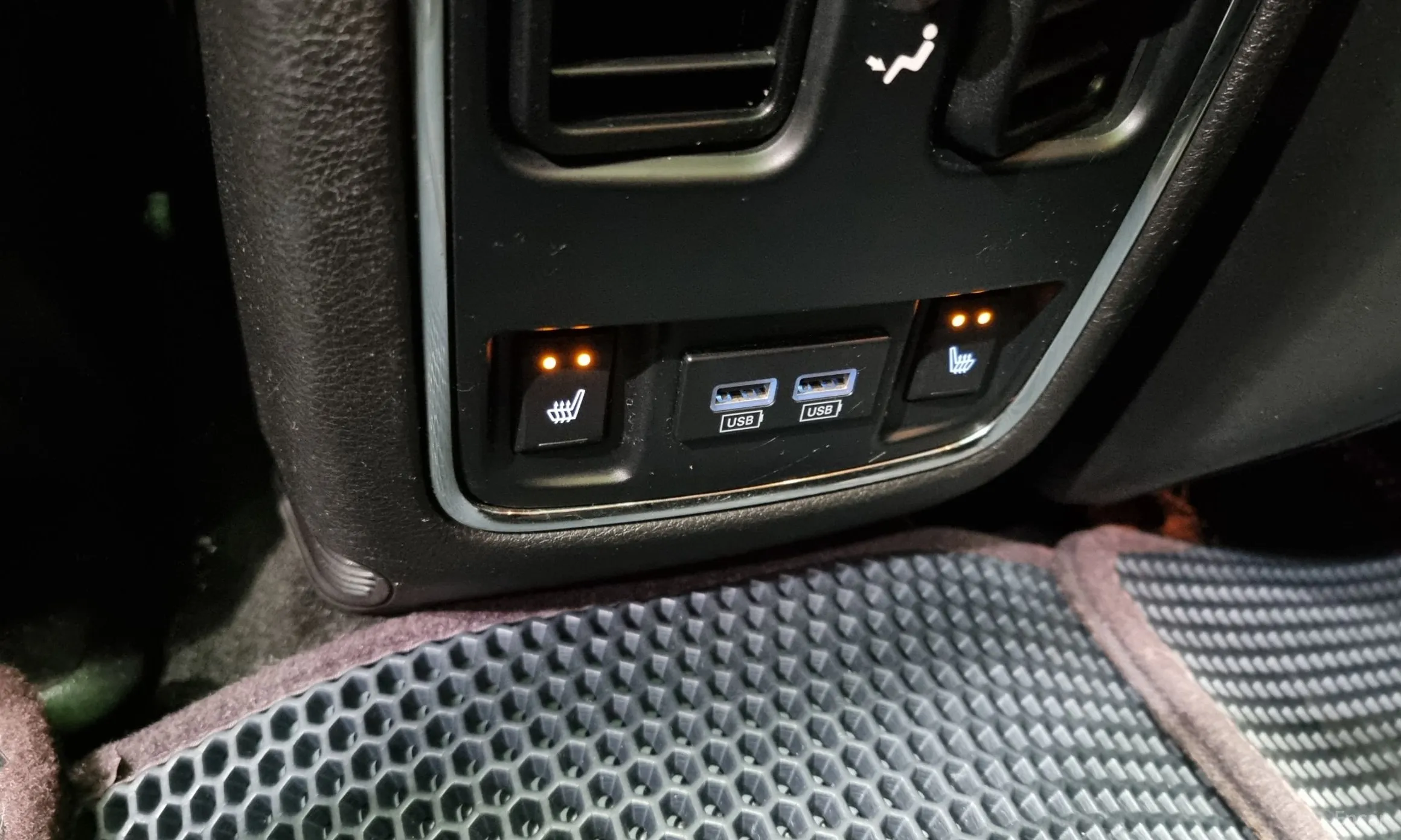 Jeep Grand Cherokee превью 19
