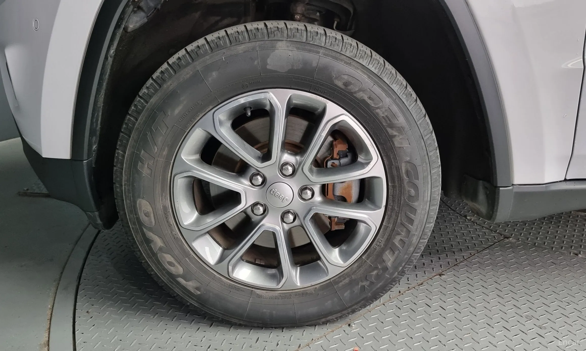 Jeep Grand Cherokee превью 5