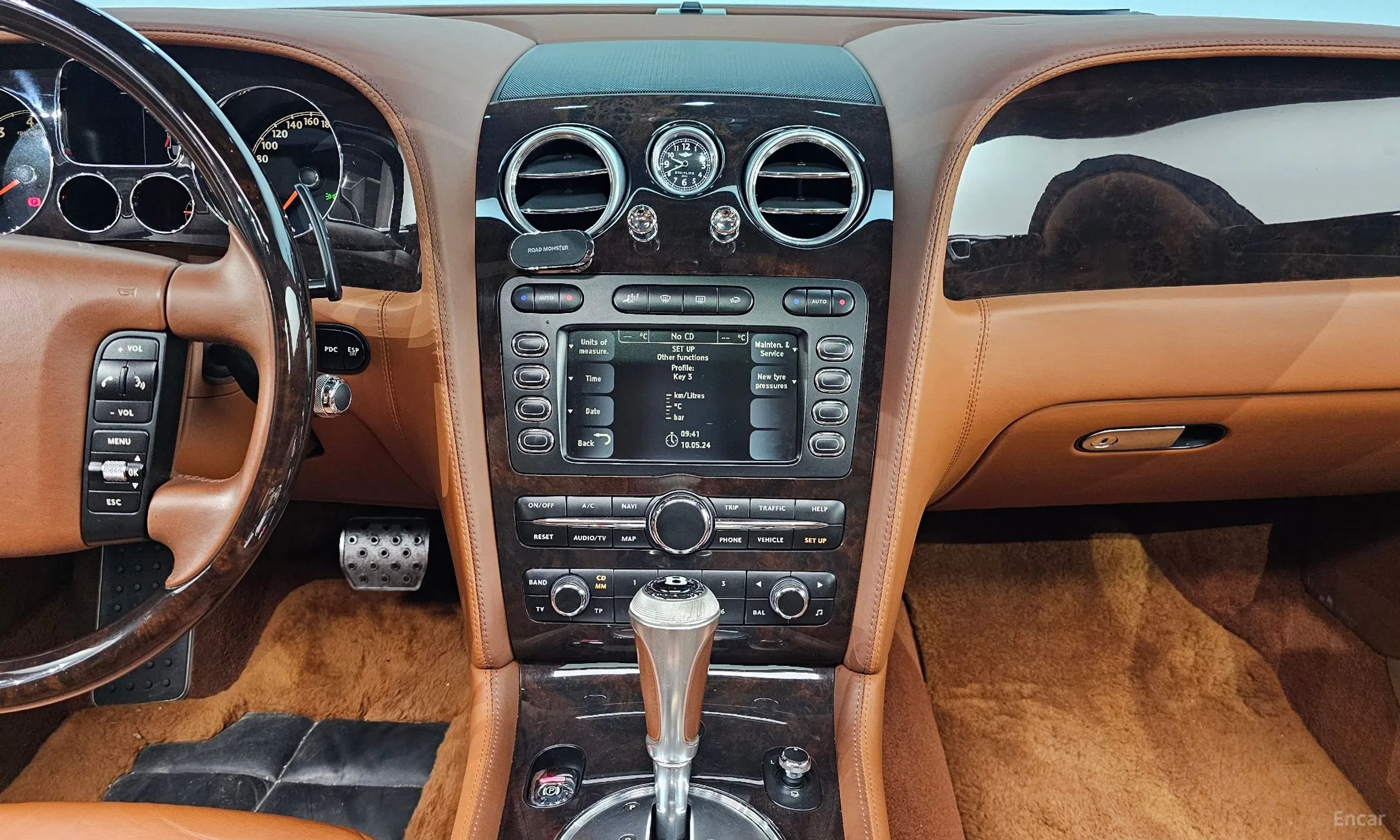 Bentley Flying Spur Gen 1 превью 14