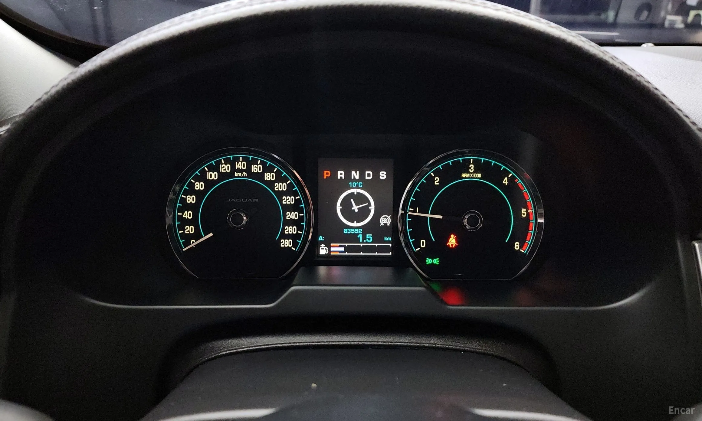 Jaguar New XF превью 8