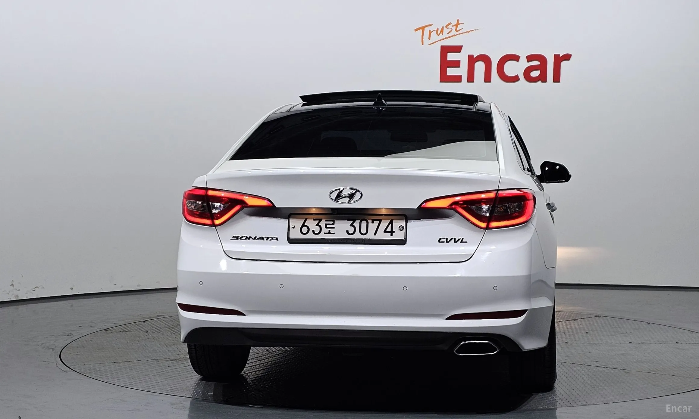 Hyundai LF Sonata превью 3