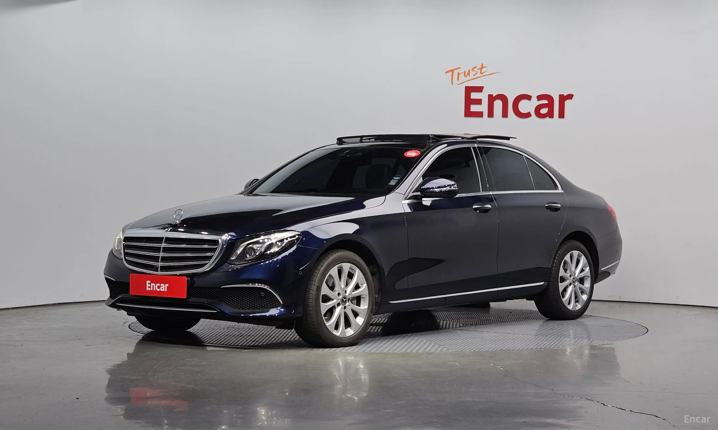 Mercedes Benz E-Class W213