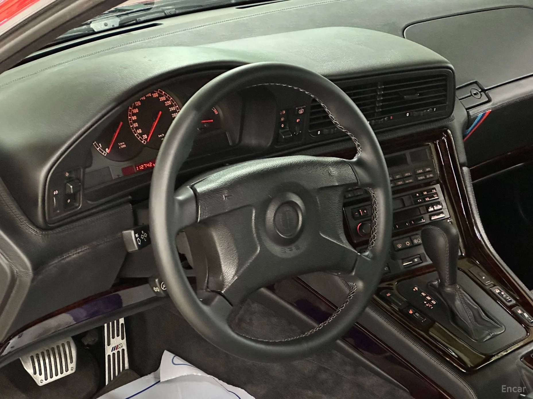 BMW 8-series превью 4
