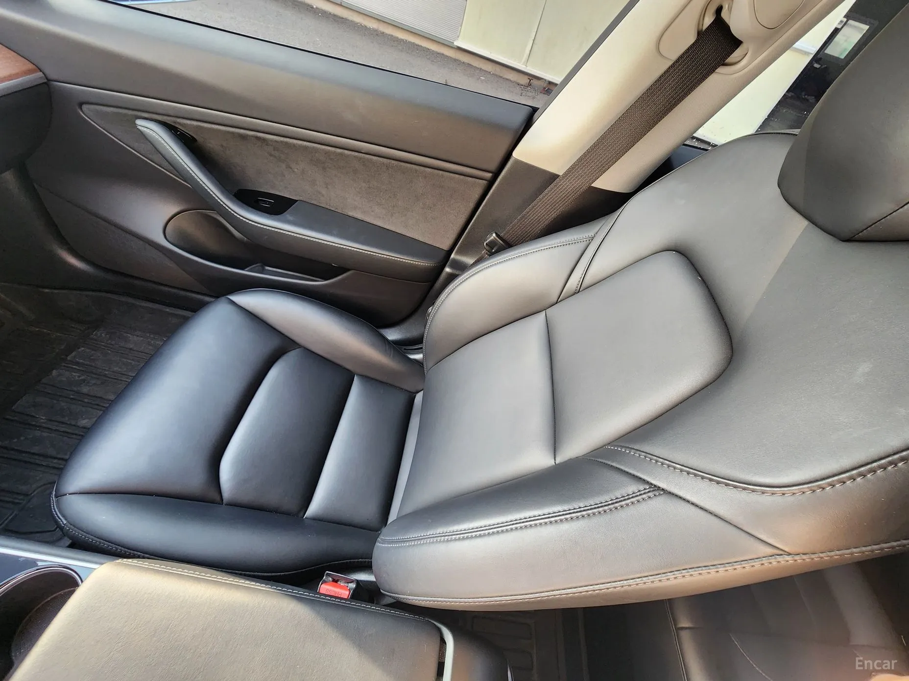 Tesla Model 3 превью 13