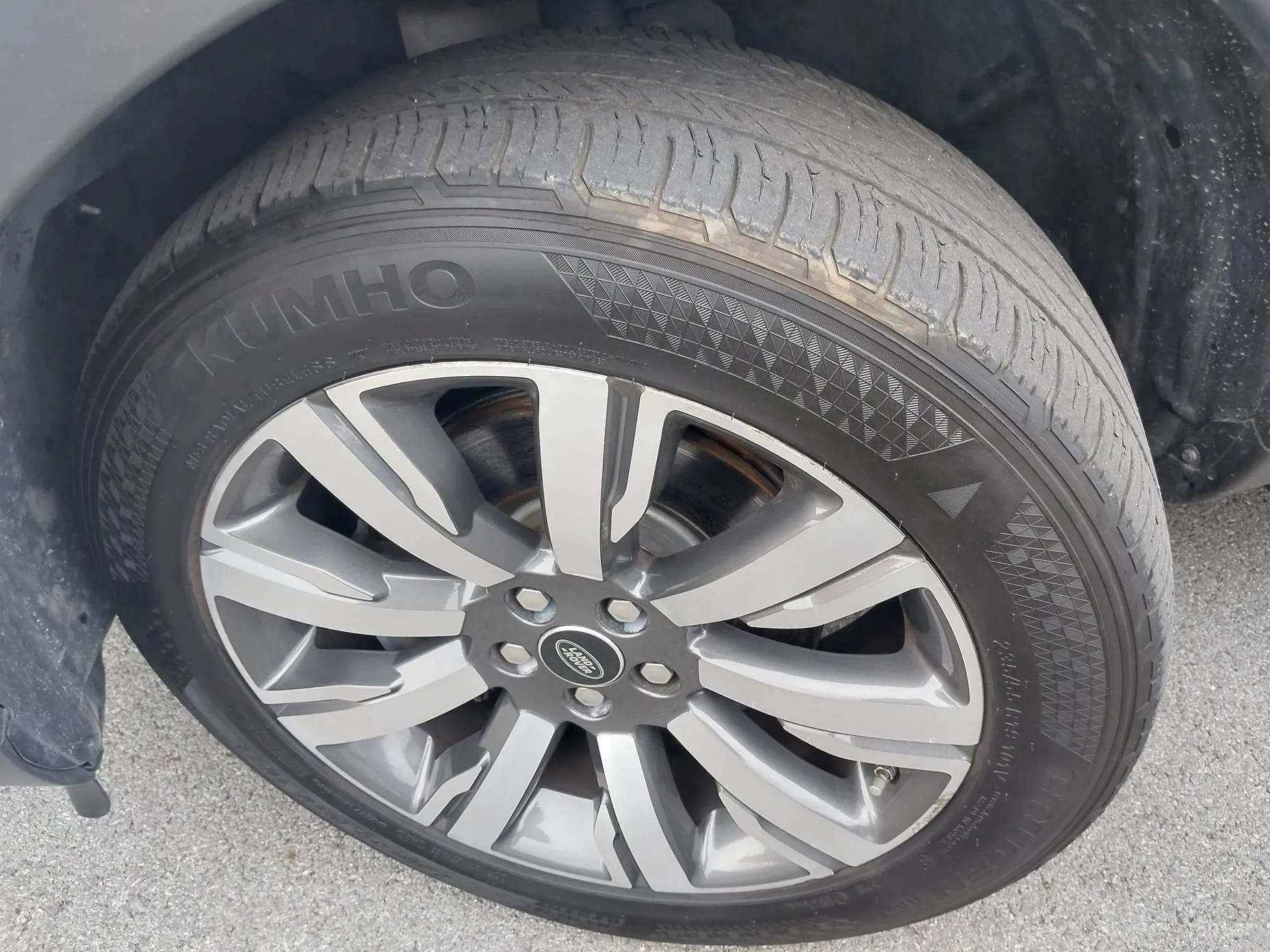 Land Rover Discovery Sports превью 3