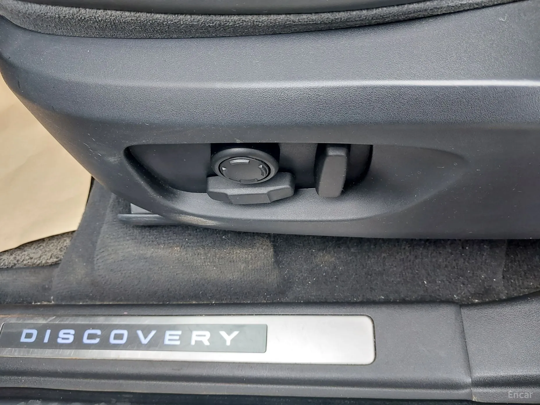 Land Rover Discovery Sports превью 4