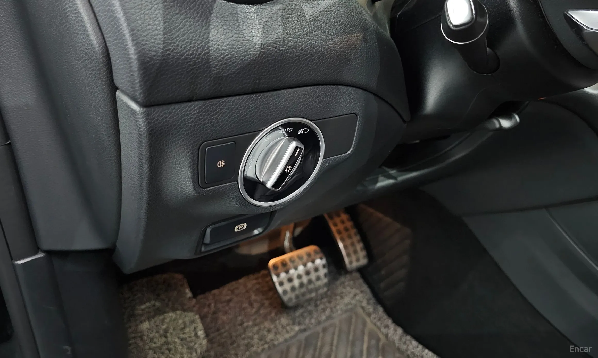 Mercedes Benz CLA-Class C117 превью 17