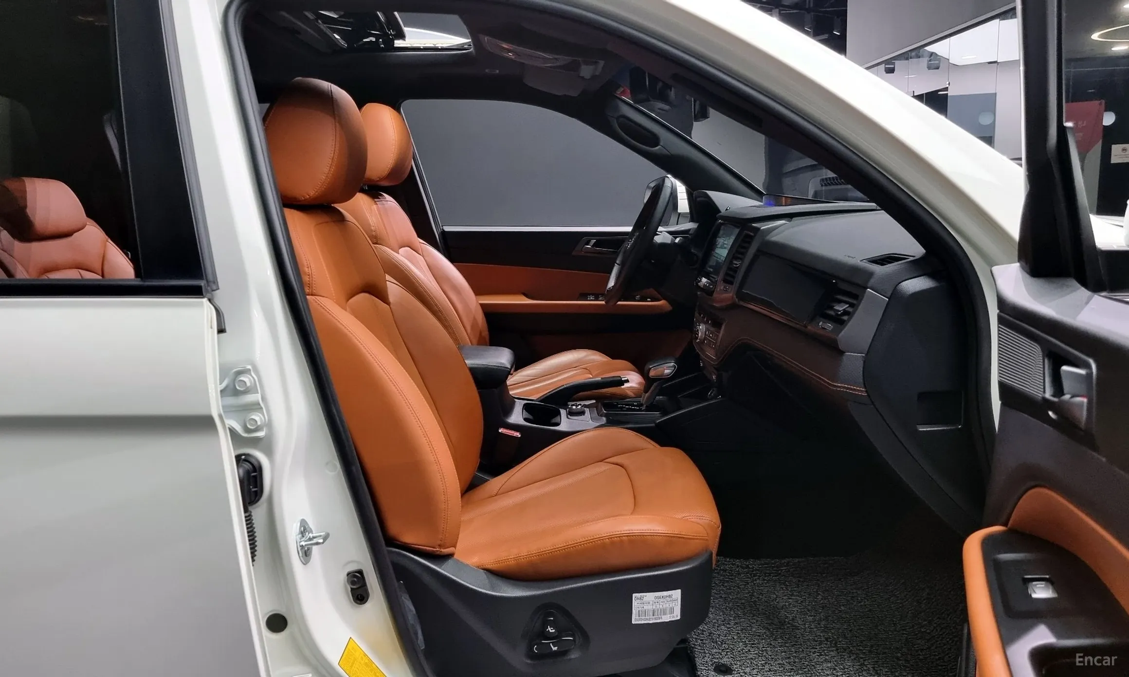 KG Mobility (SsangYong) Rexton Sports превью 10