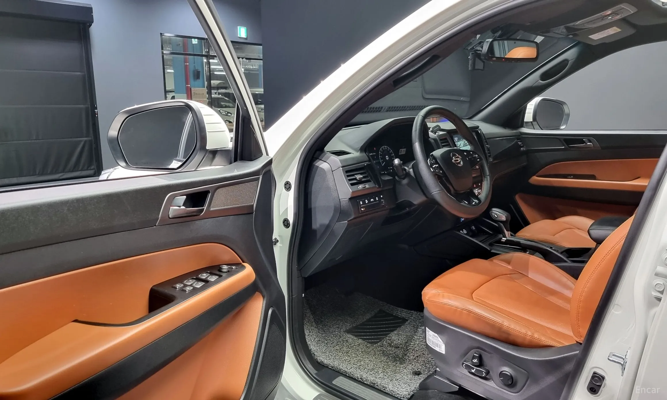 KG Mobility (SsangYong) Rexton Sports превью 11