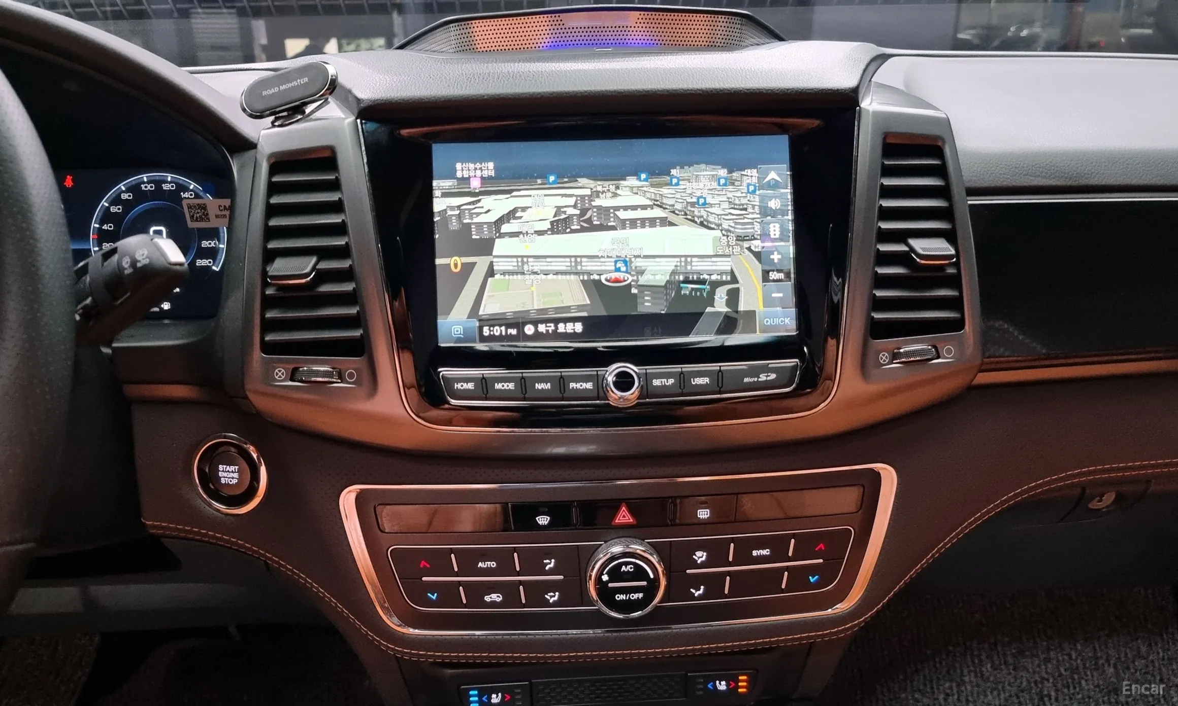 KG Mobility (SsangYong) Rexton Sports превью 15