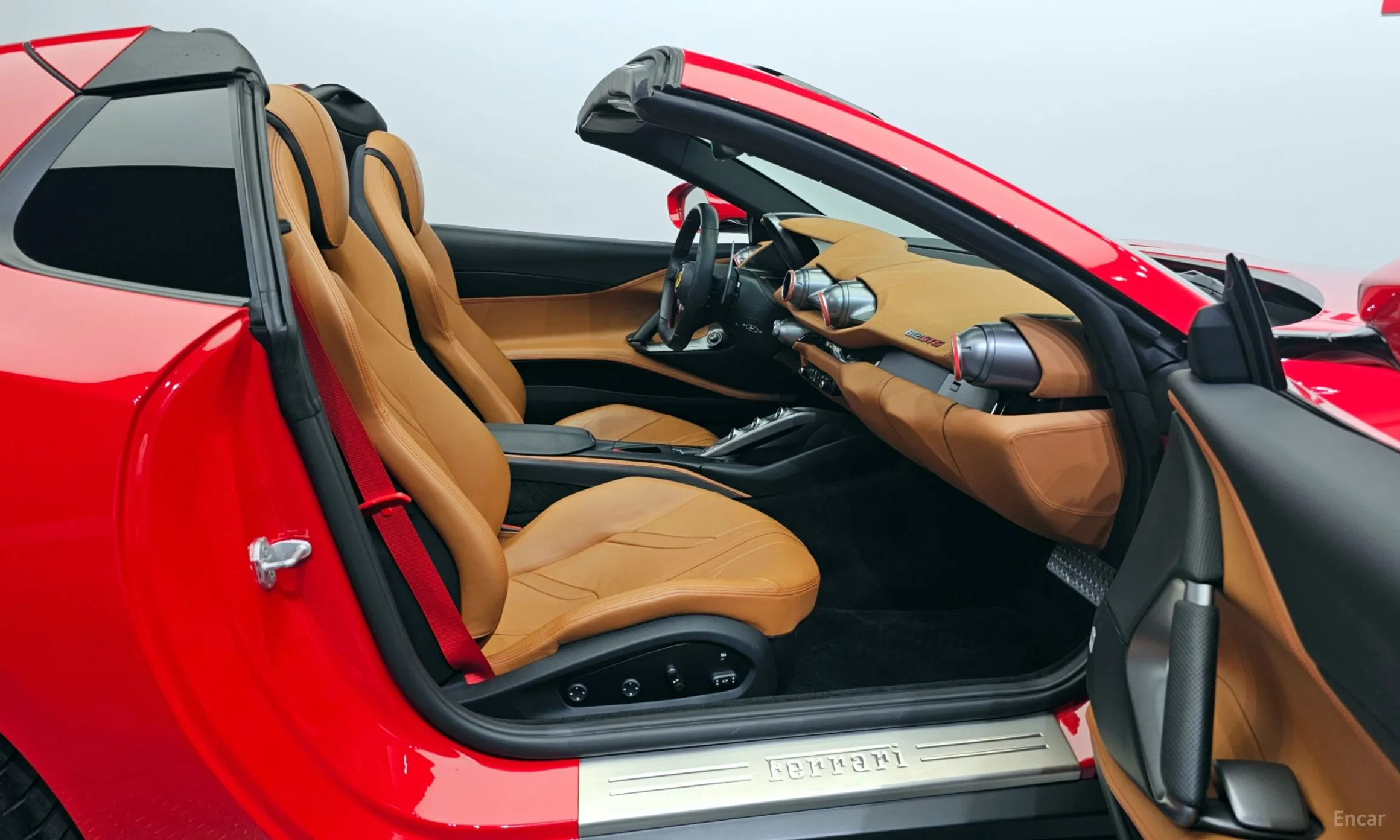 Ferrari 812 GTS превью 10