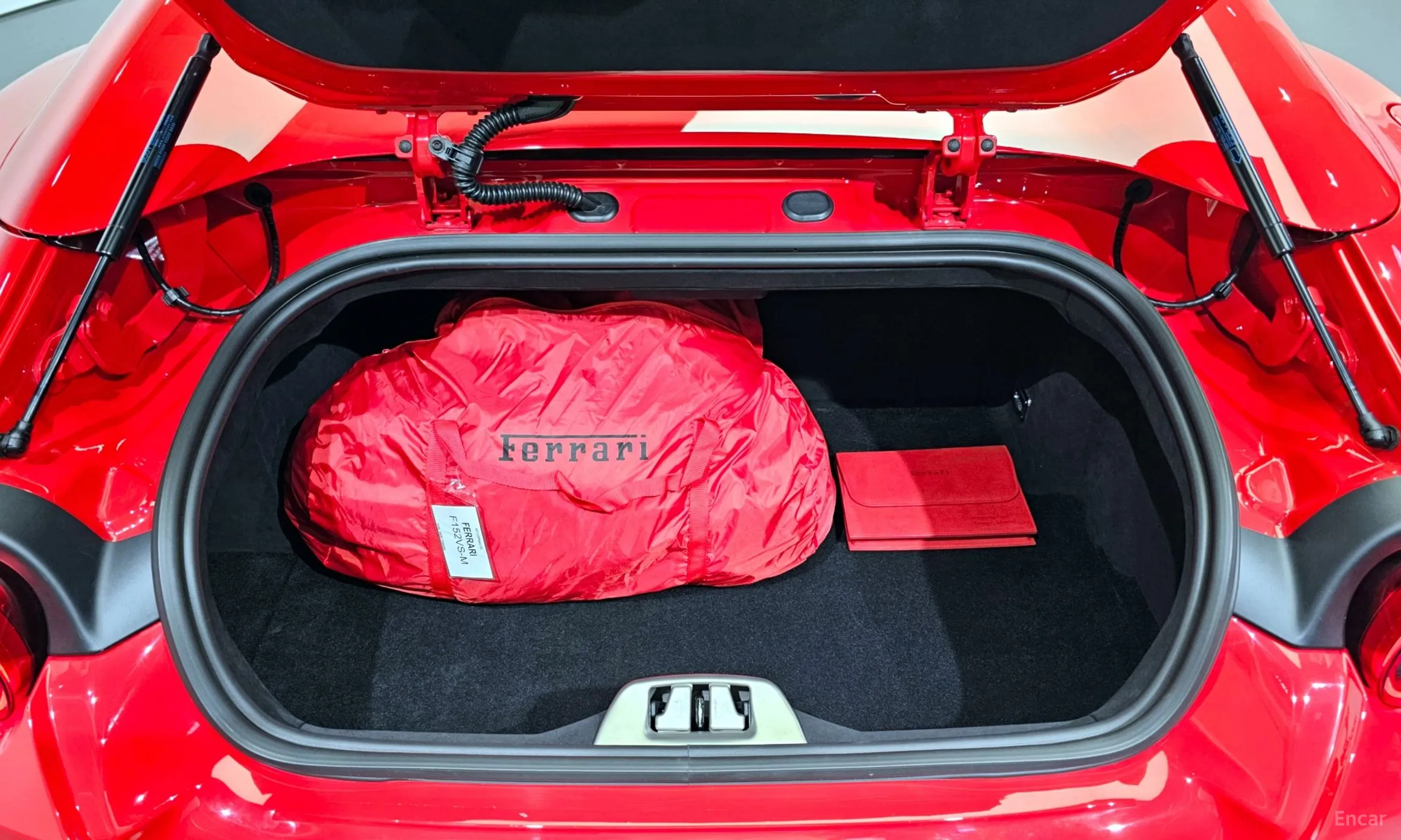 Ferrari 812 GTS превью 20