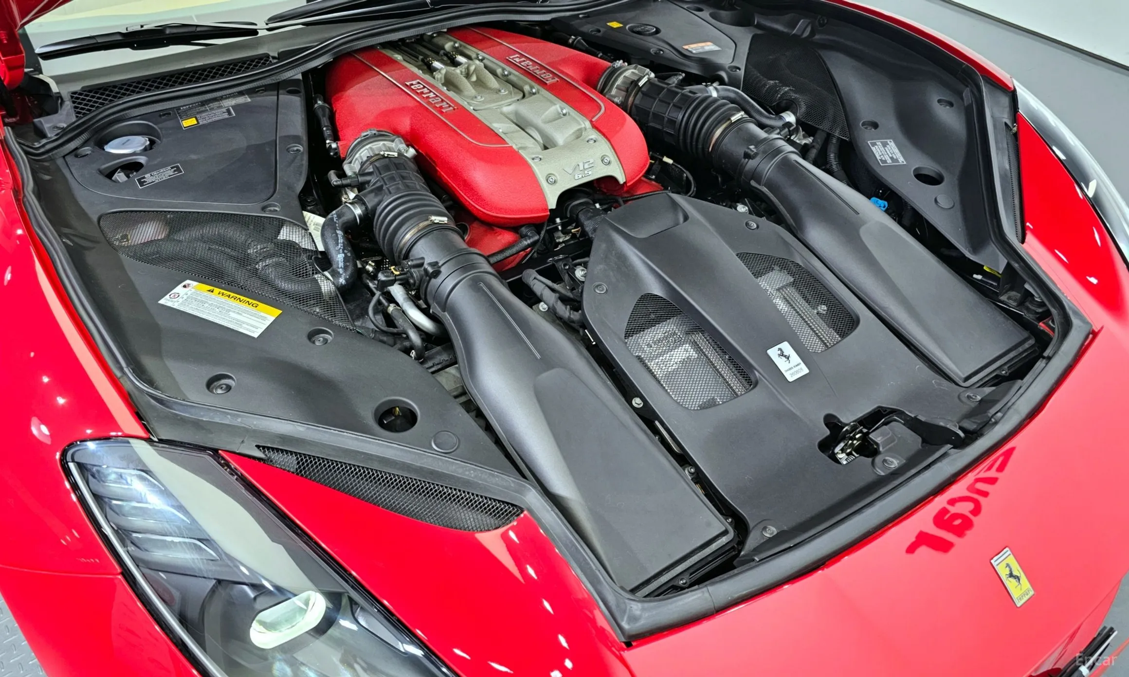 Ferrari 812 GTS превью 6
