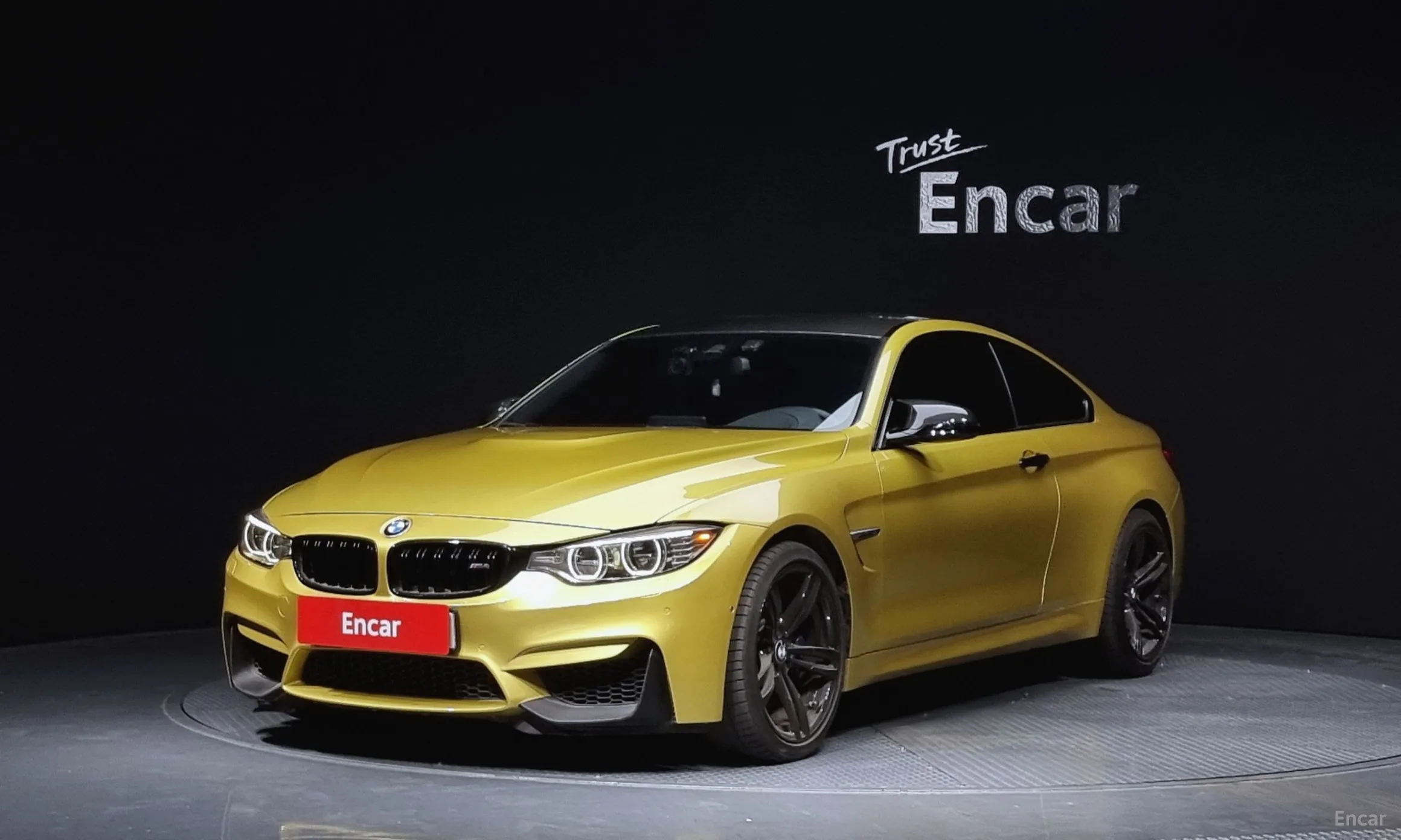 BMW M4 (F82)