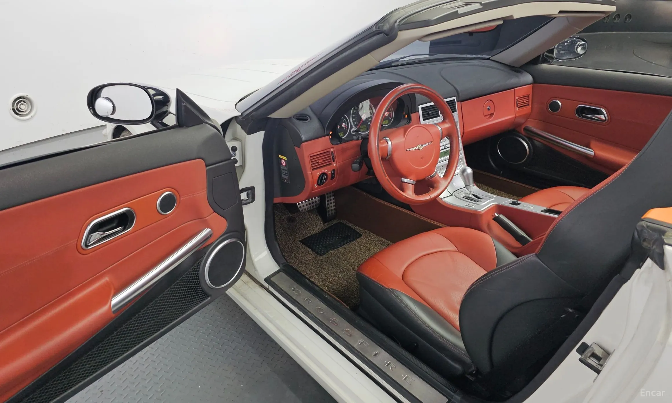Chrysler Crossfire превью 11