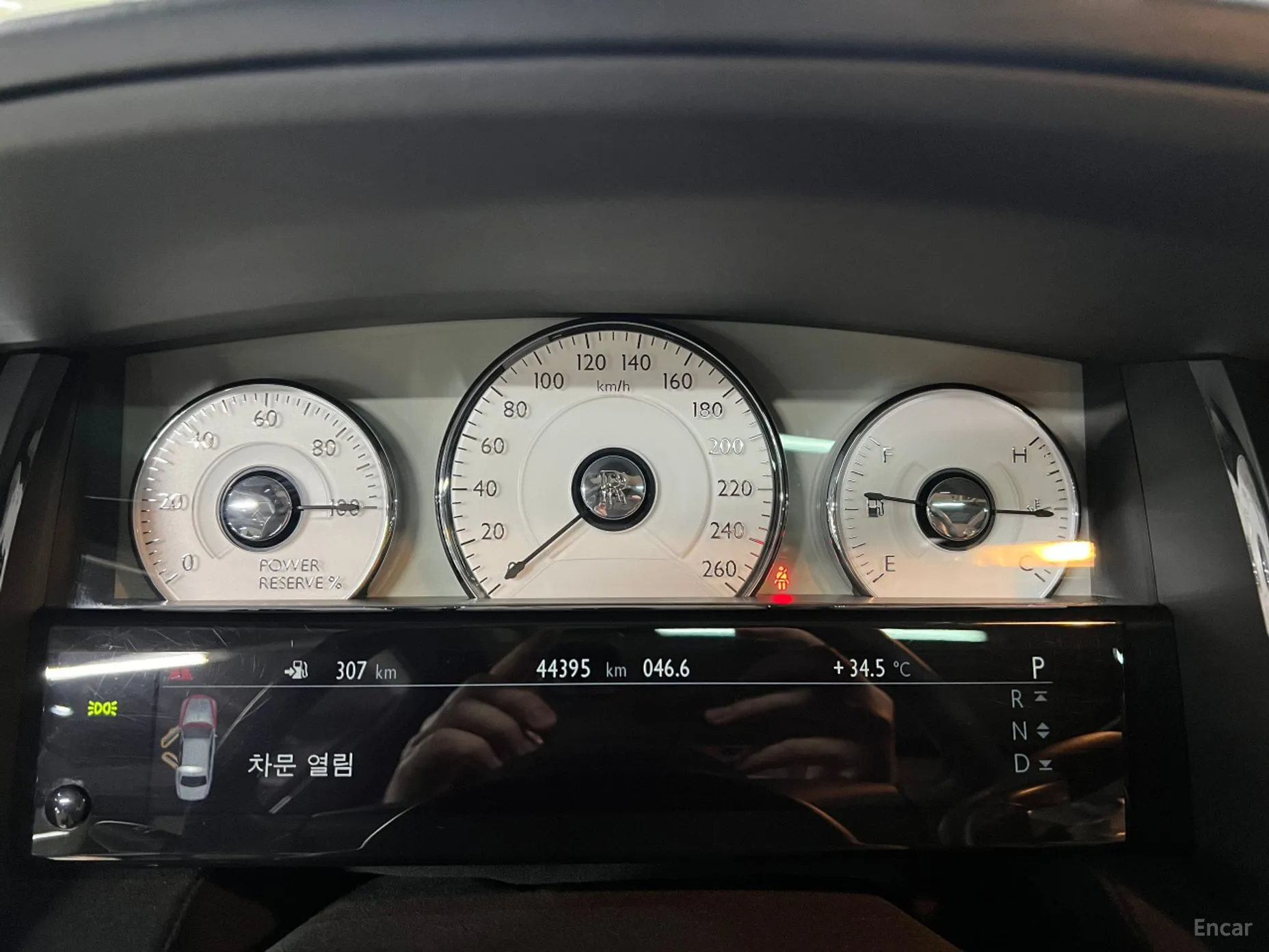 Rolls-Royce Ghost превью 4