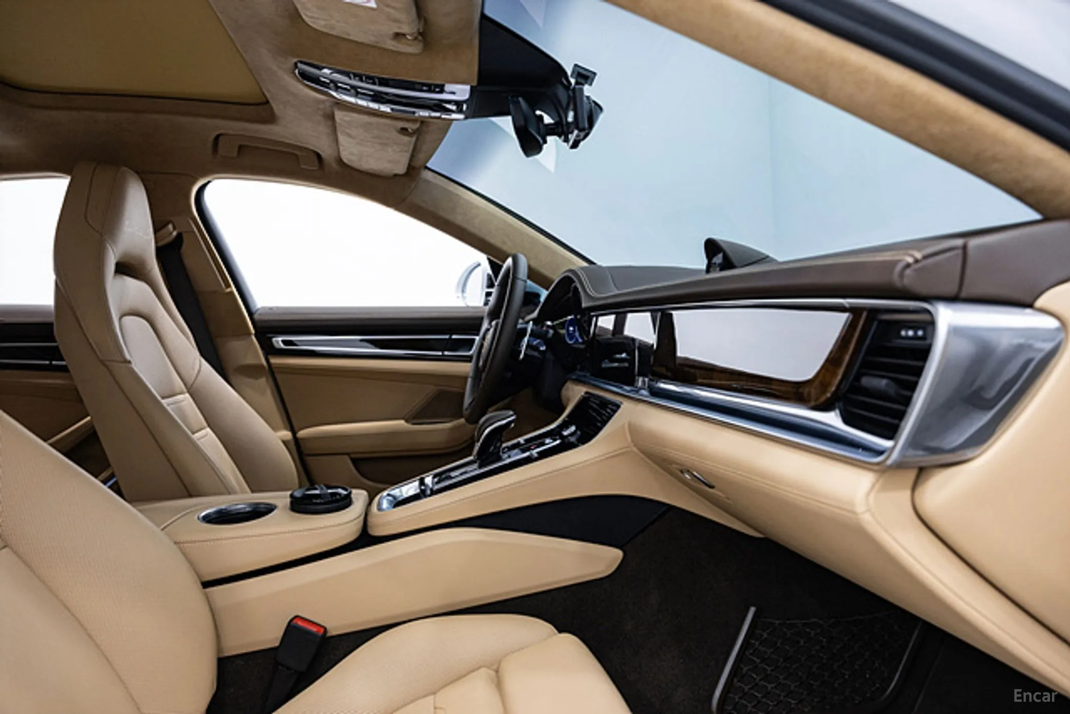 Porsche Panamera (971) превью 4