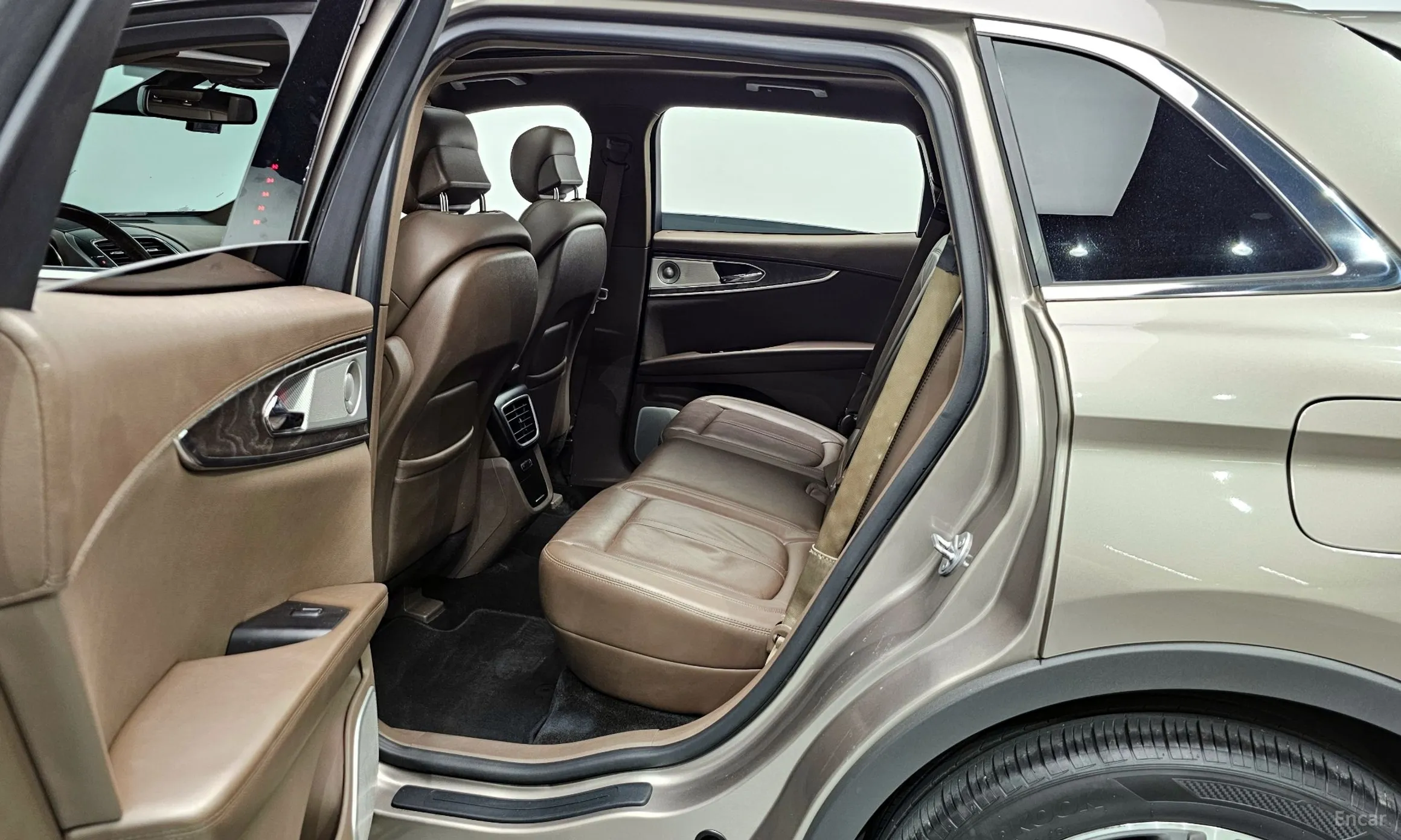 Lincoln MKX 2nd Generation превью 12