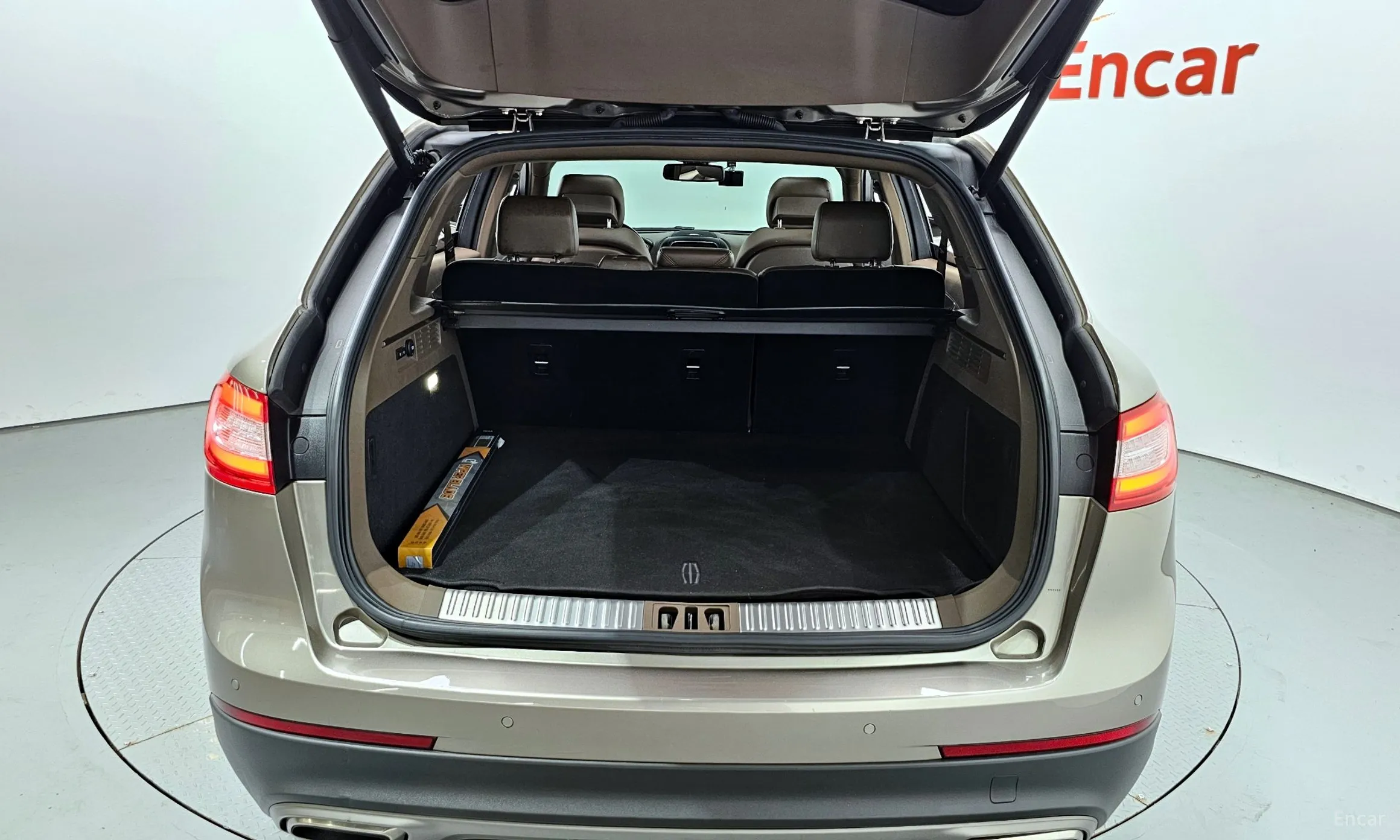 Lincoln MKX 2nd Generation превью 20