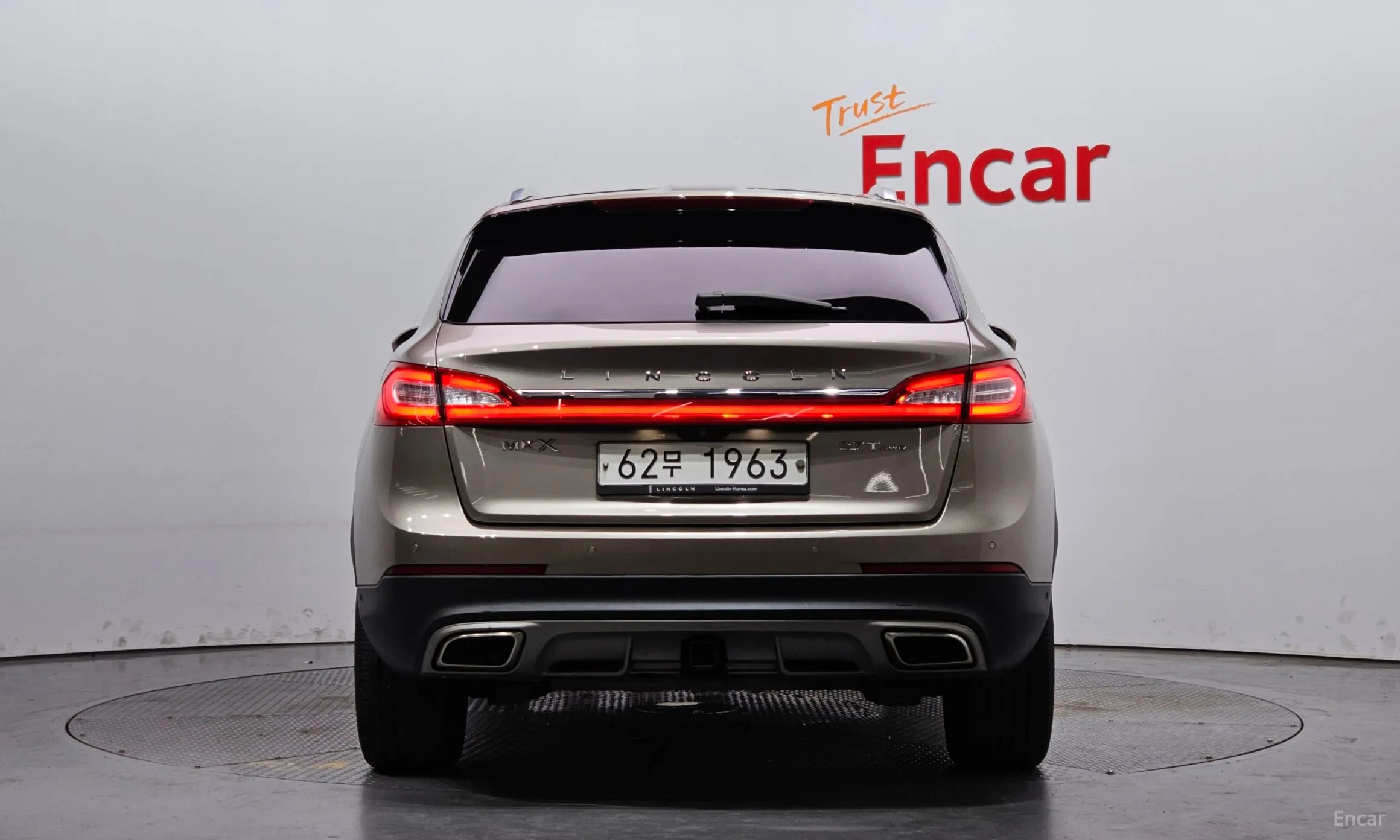 Lincoln MKX 2nd Generation превью 4