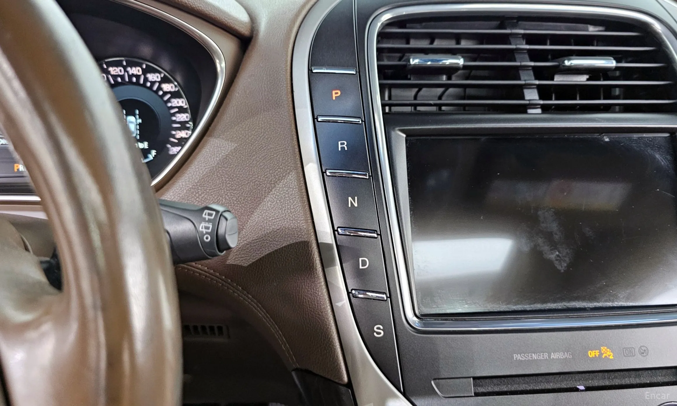 Lincoln MKX 2nd Generation превью 9