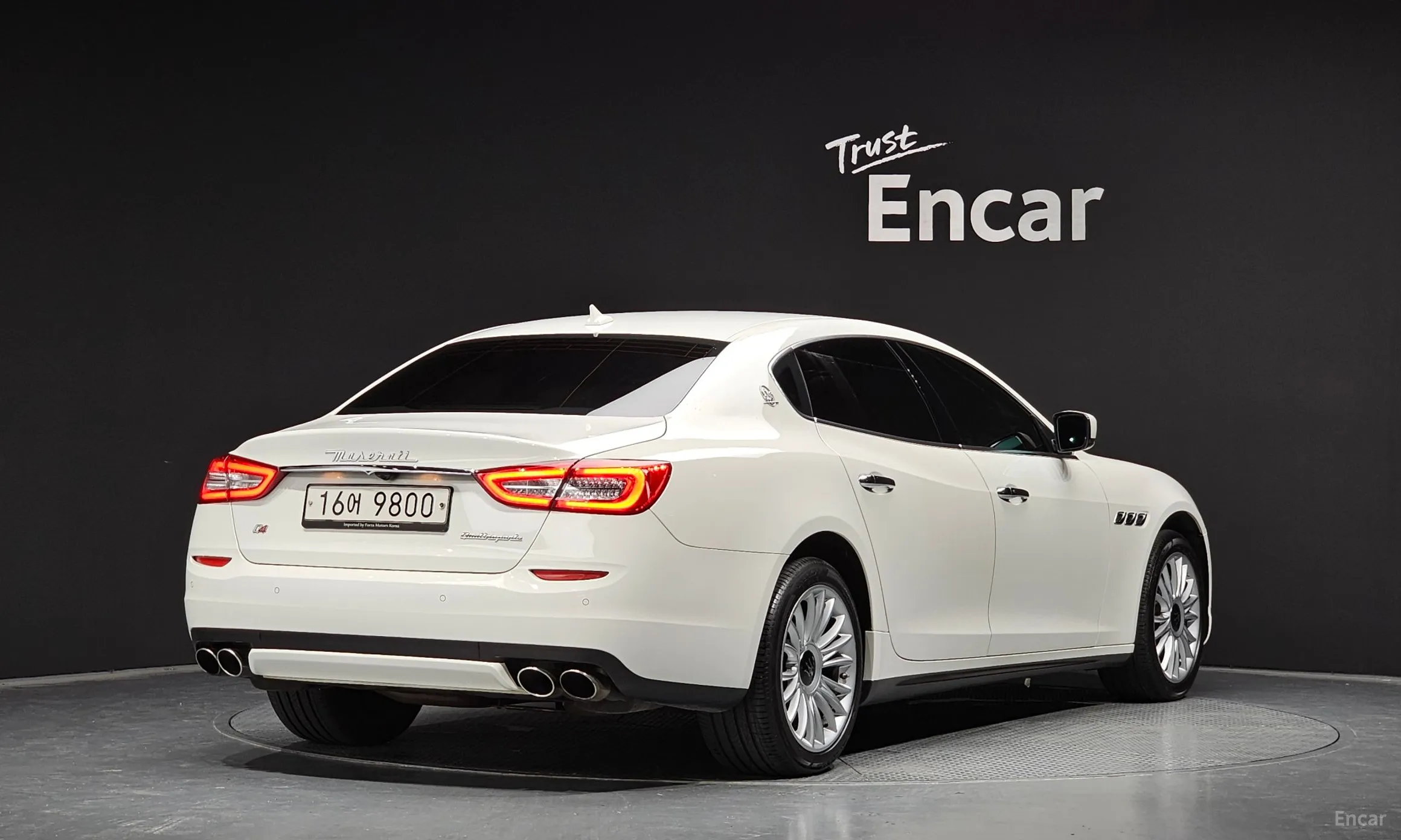 Maserati Quattroporte