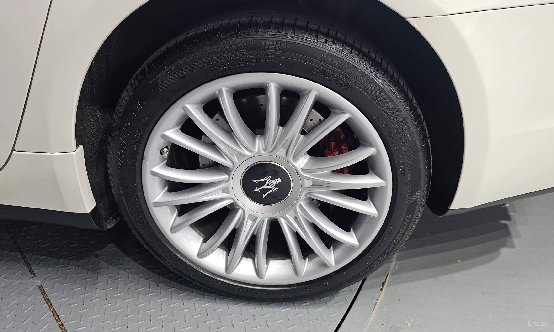 Maserati Quattroporte превью 5