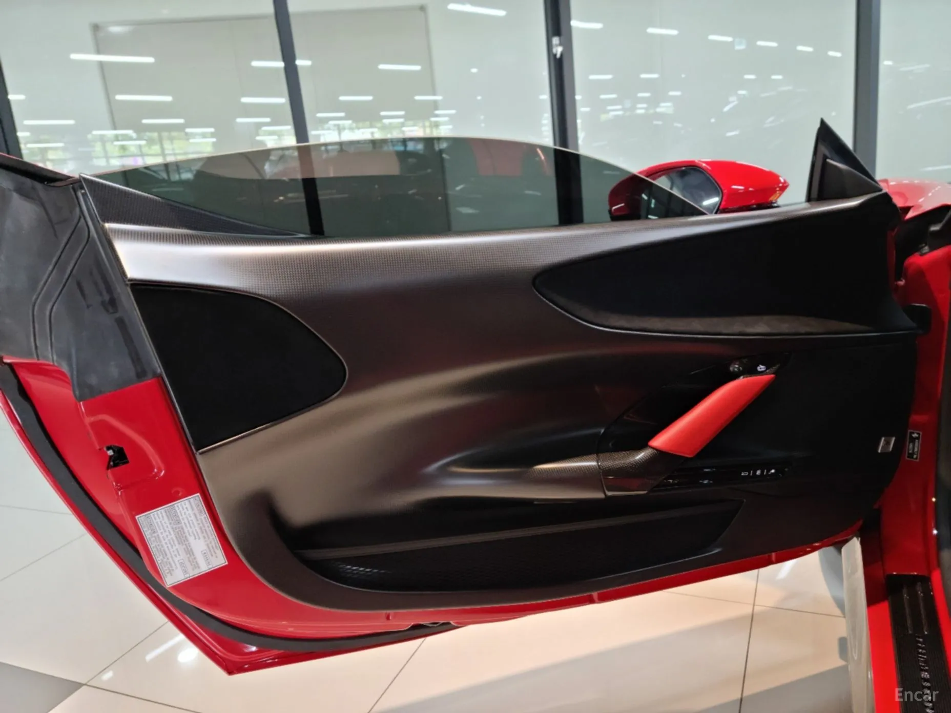 Ferrari SF90 Stradale превью 6