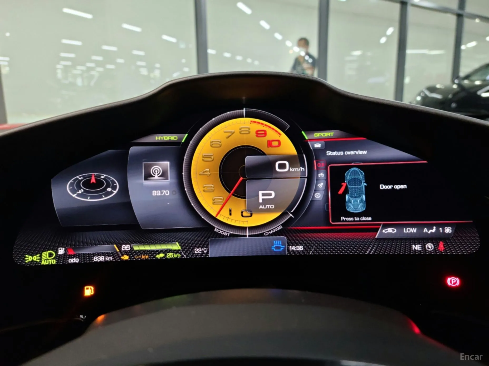 Ferrari SF90 Stradale превью 8