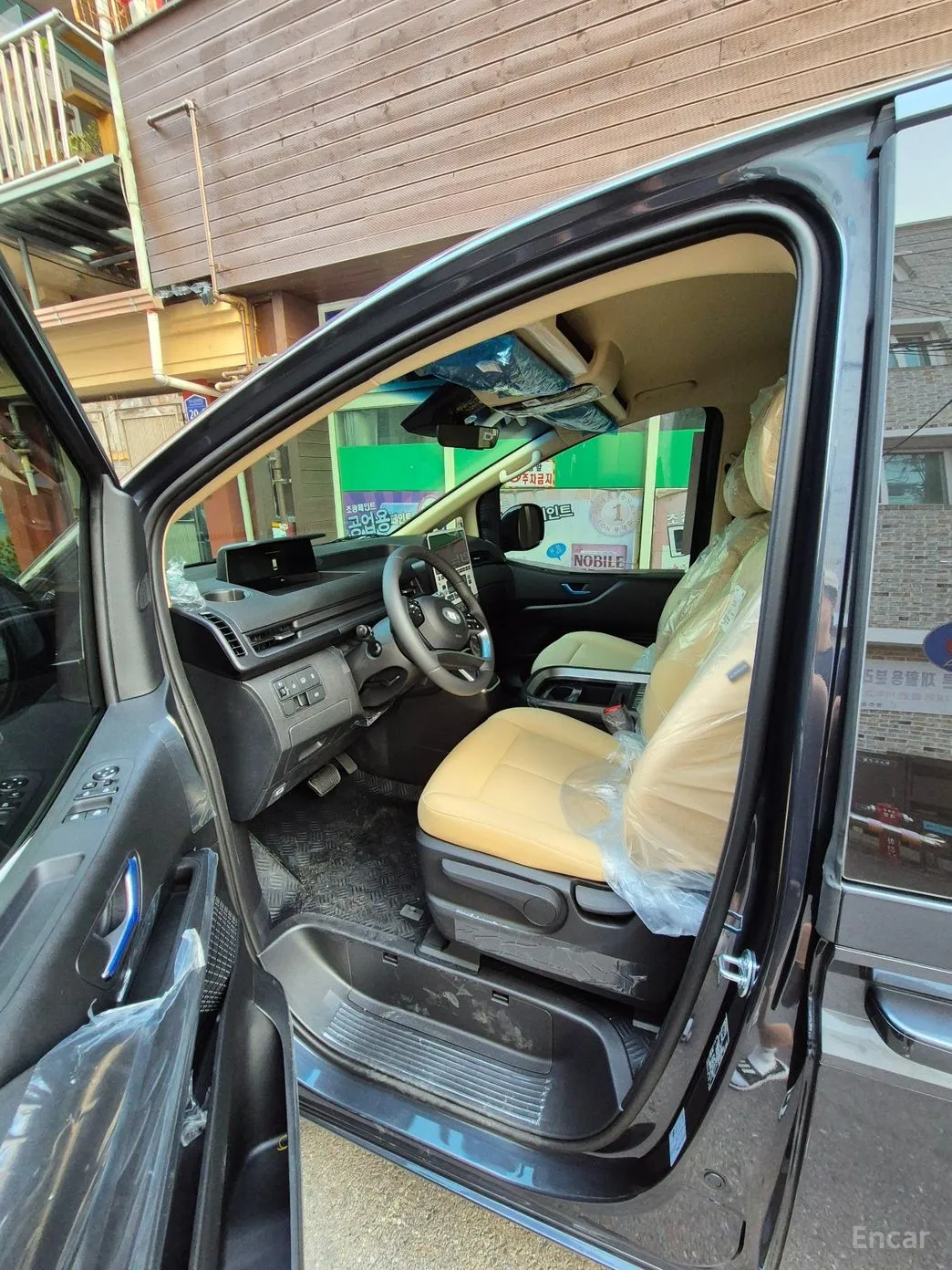 Hyundai Staria превью 4