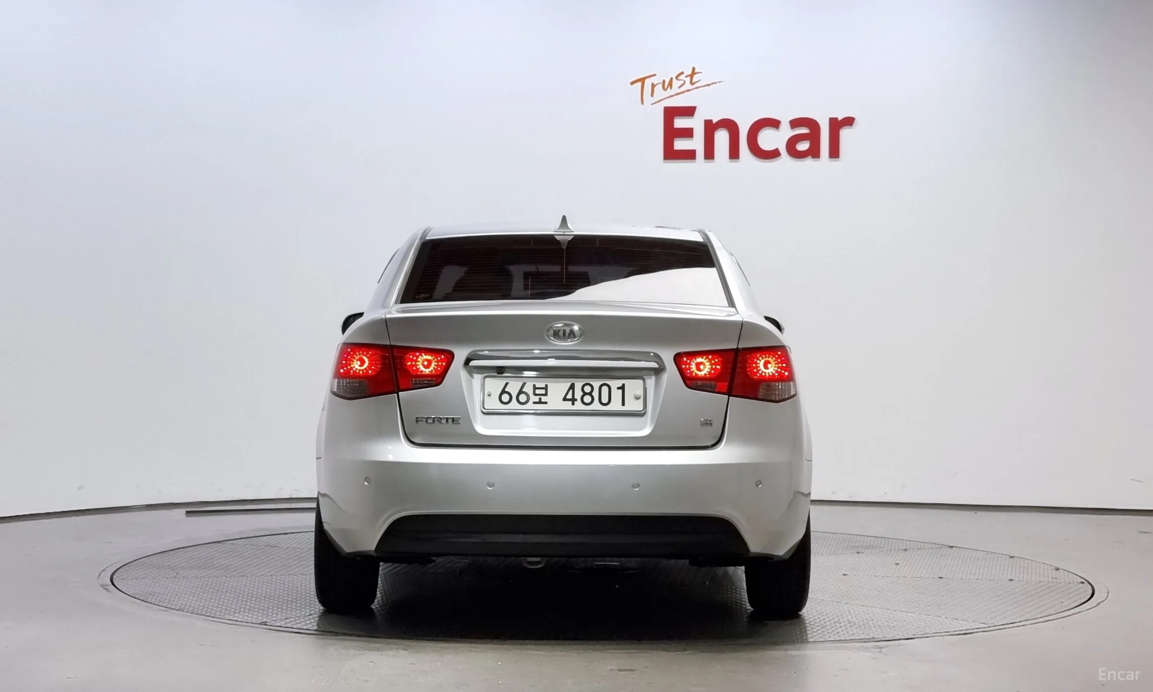Kia Forte превью 3