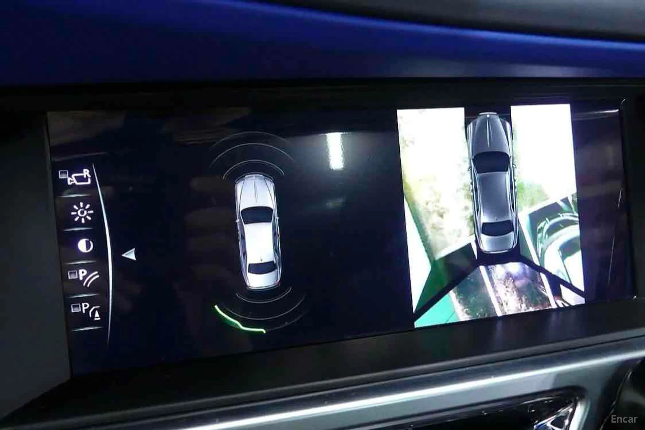 Rolls-Royce Ghost превью 12