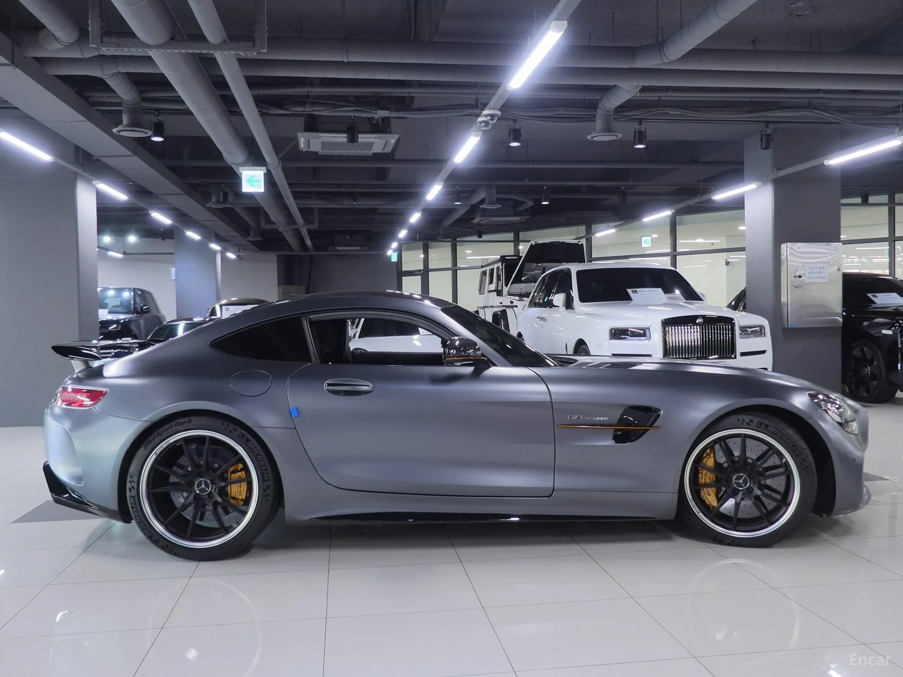 Mercedes Benz AMG GT превью 2