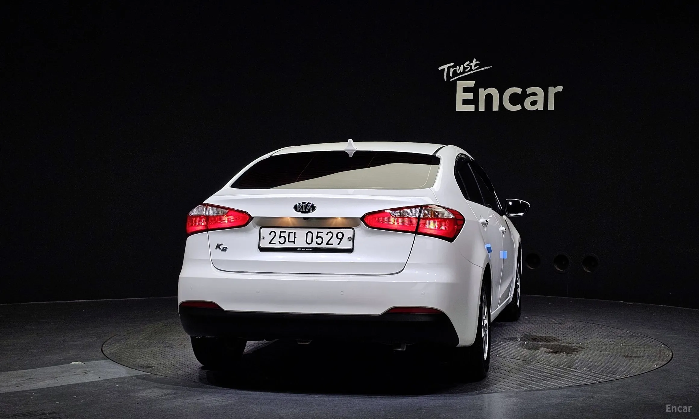 Kia K3 превью 3