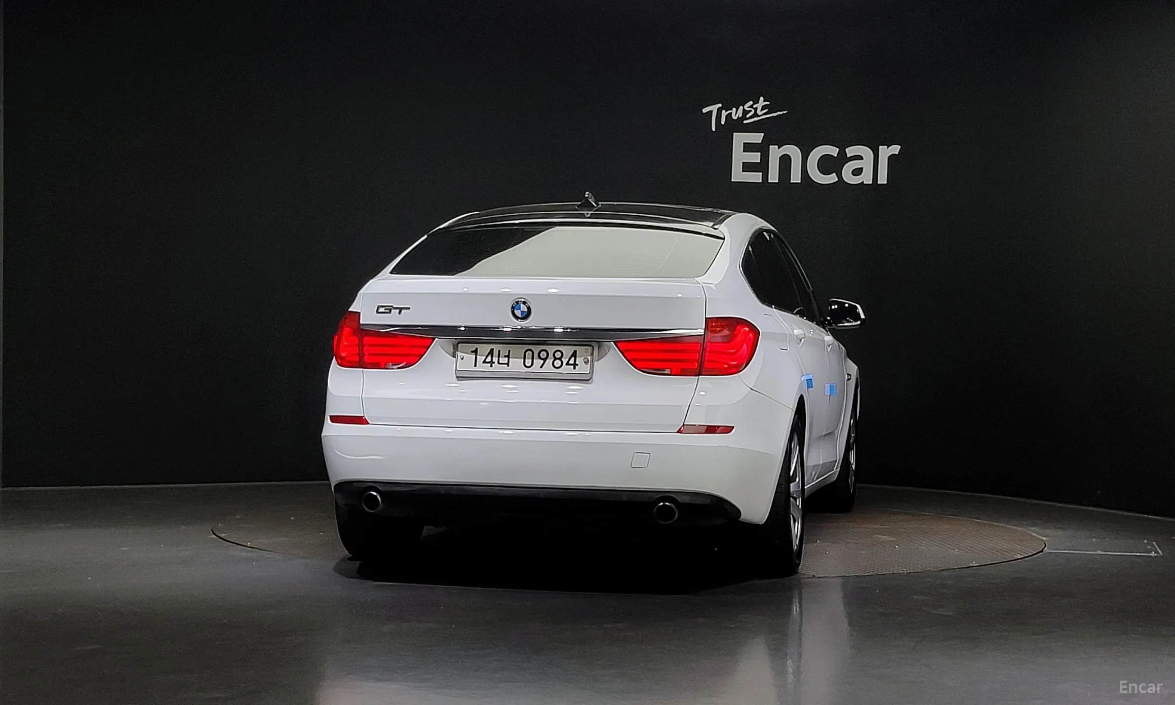 BMW 5 Series GT (F07) превью 3