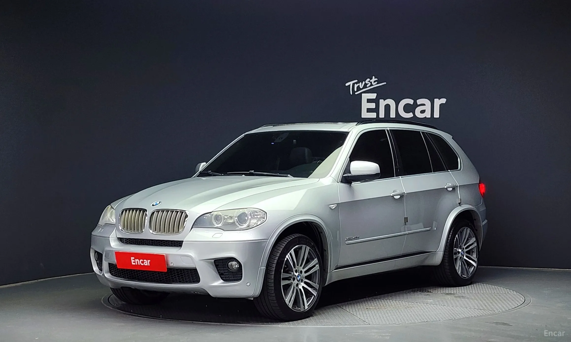 X5 (E70)