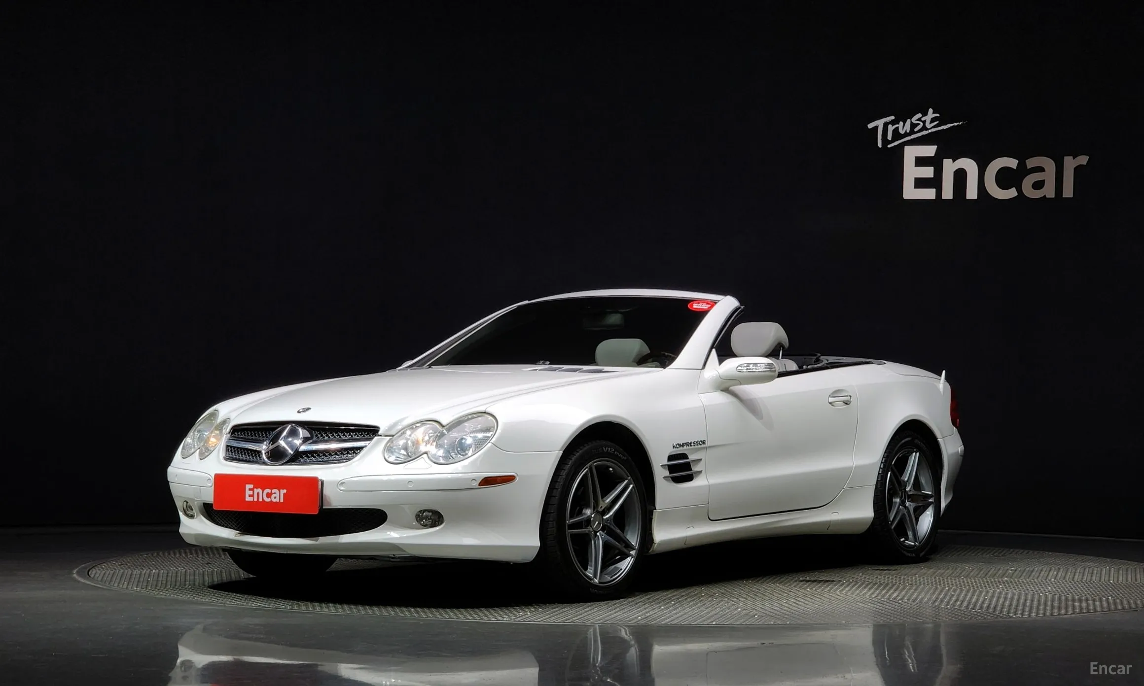 Mercedes Benz SL-Class