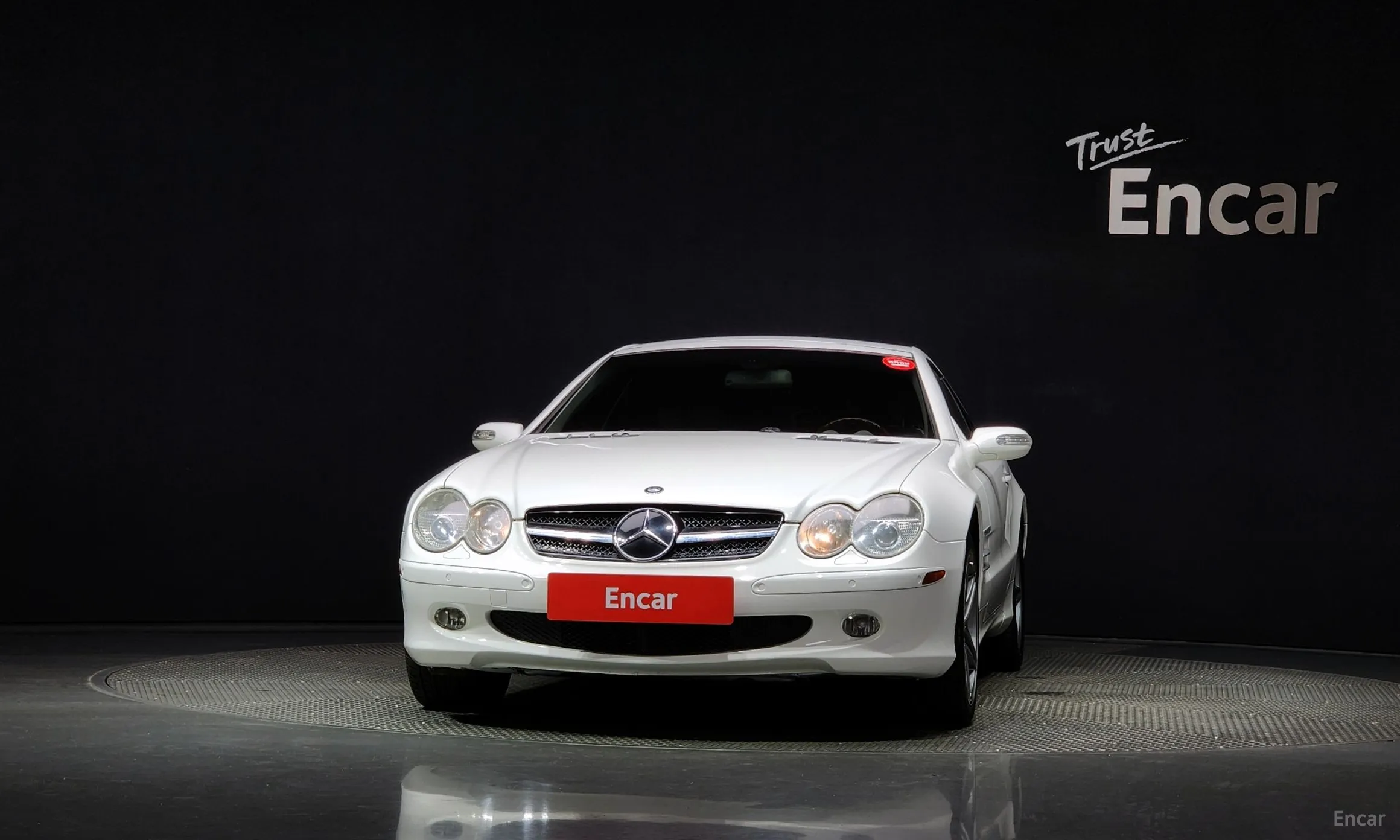 Mercedes Benz SL-Class