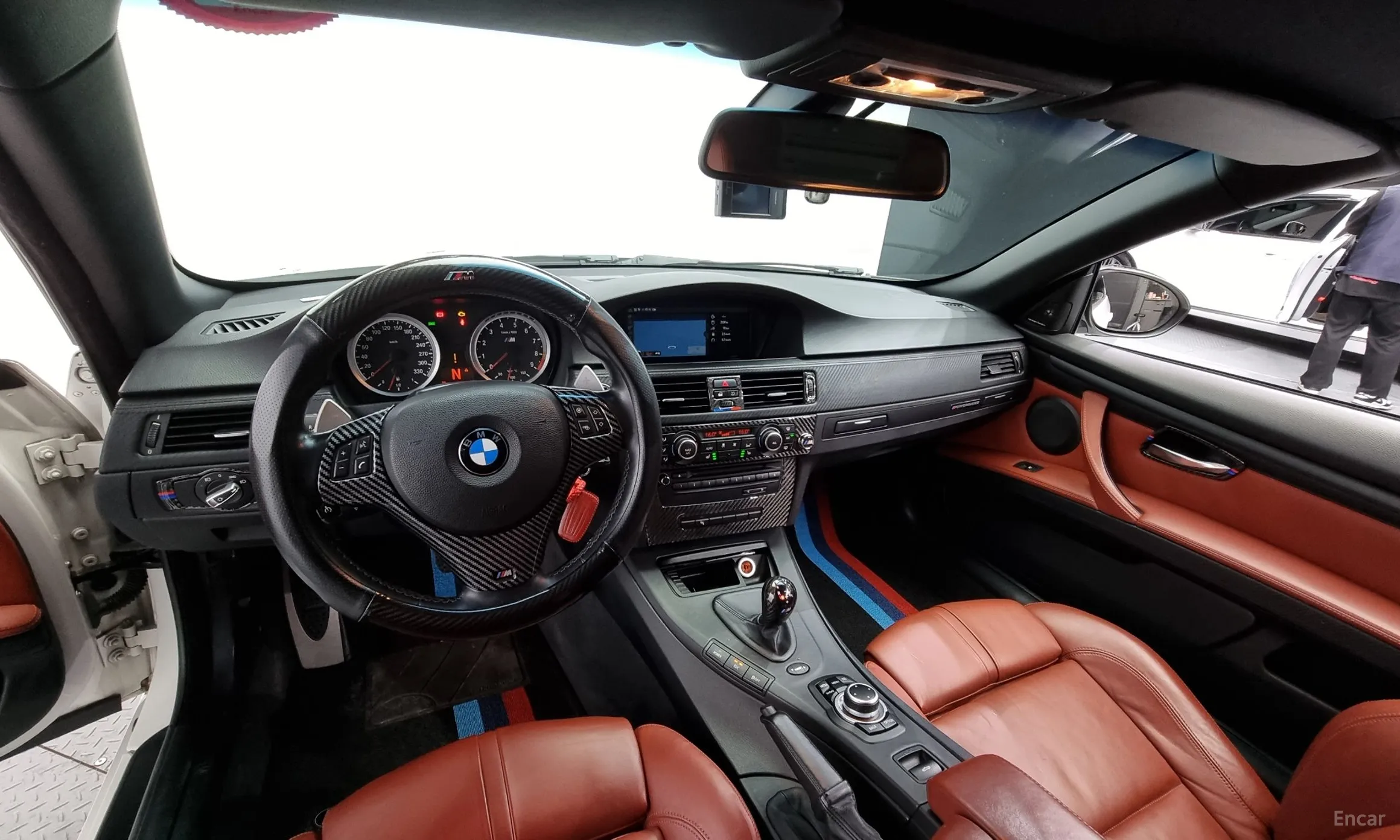 BMW M3 (E90) превью 4
