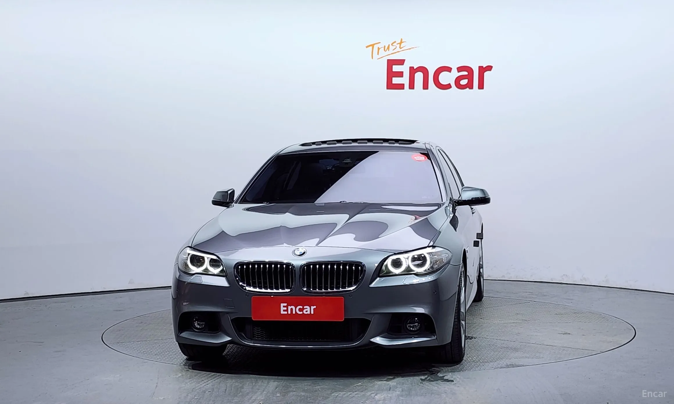 BMW 5 Series (F10) превью 2