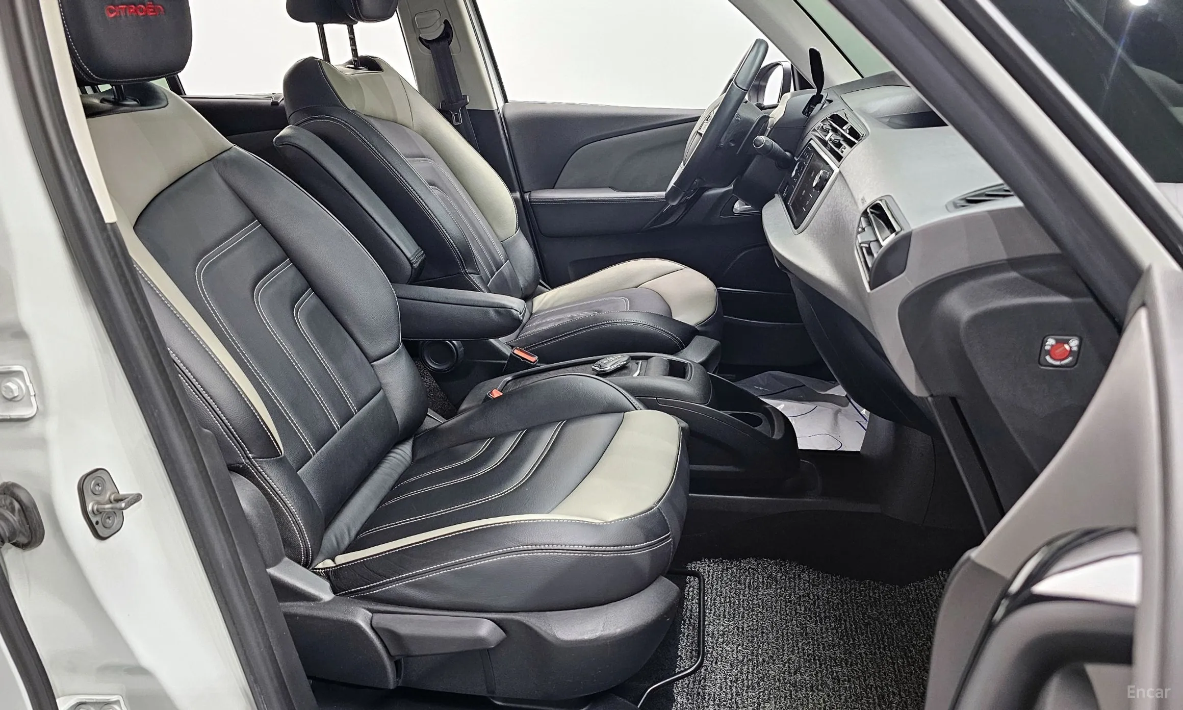 Citroën/DS Grand C4 Picasso превью 10