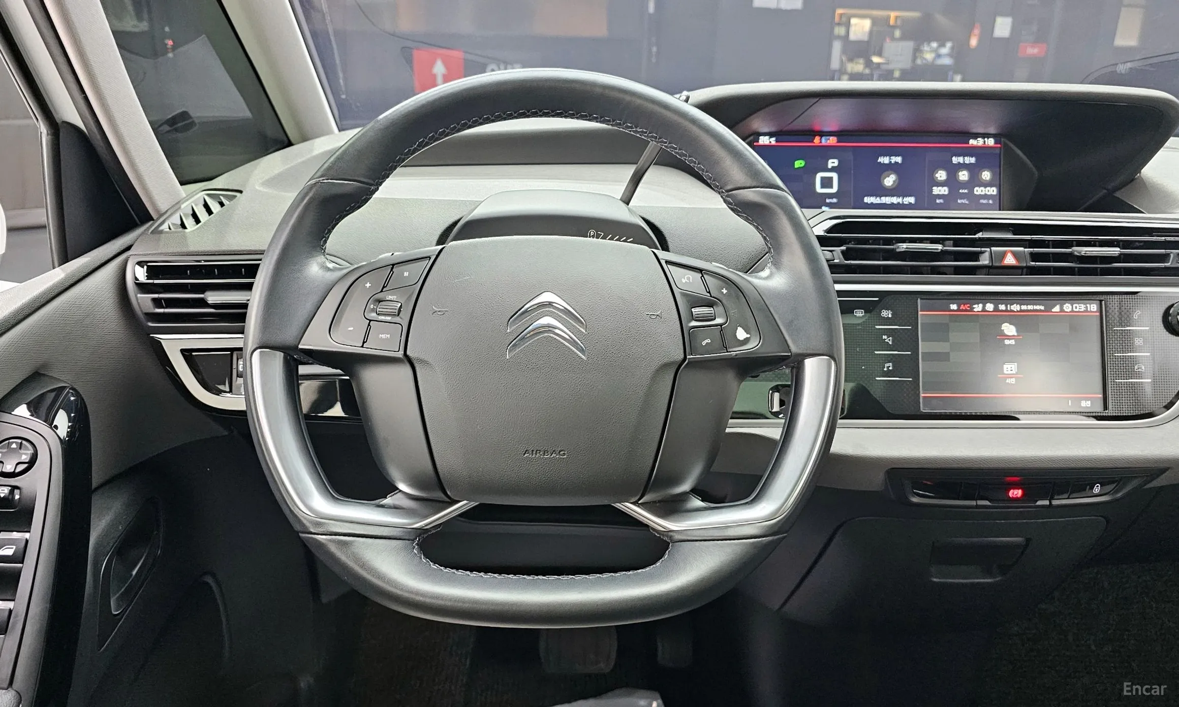 Citroën/DS Grand C4 Picasso превью 14