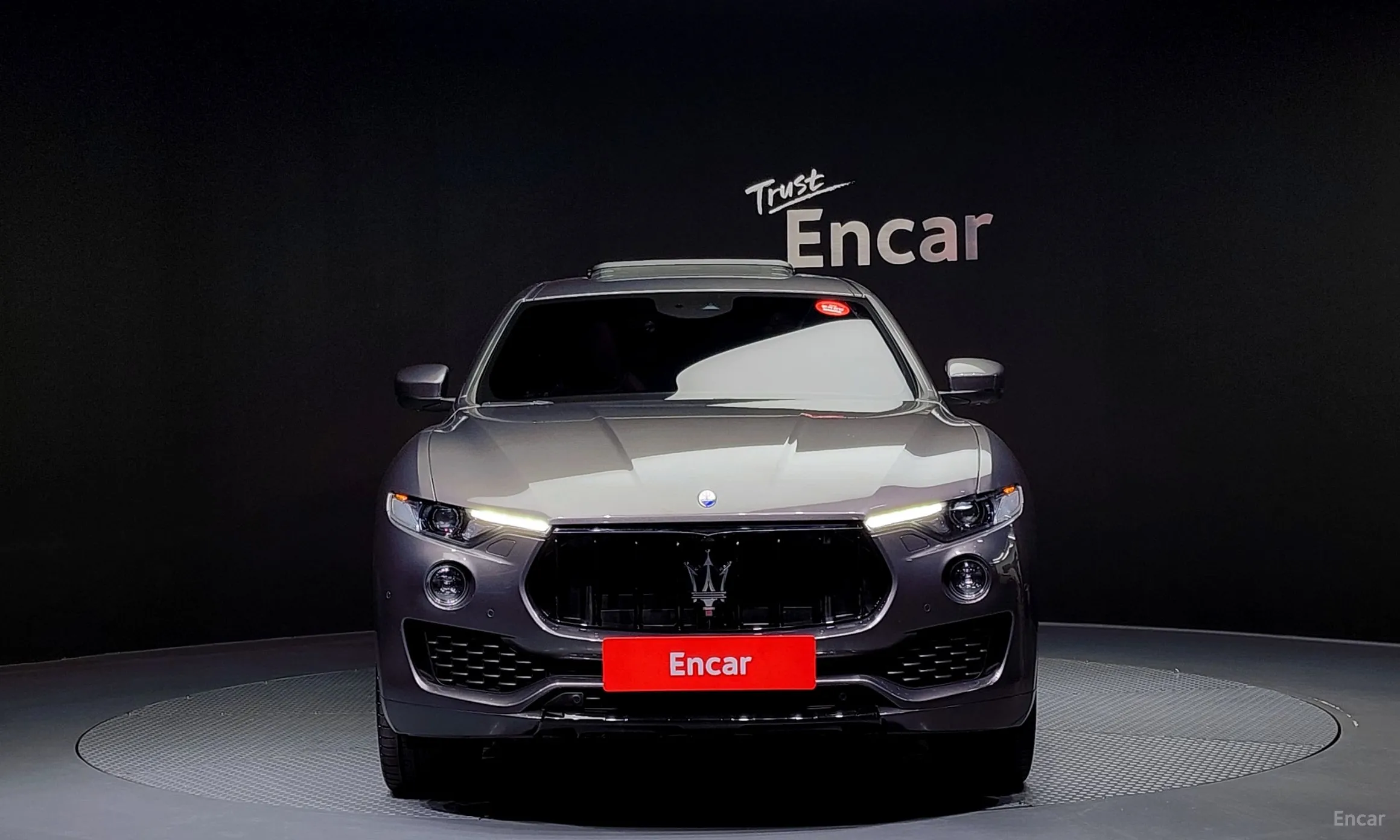 Maserati Levante превью 3