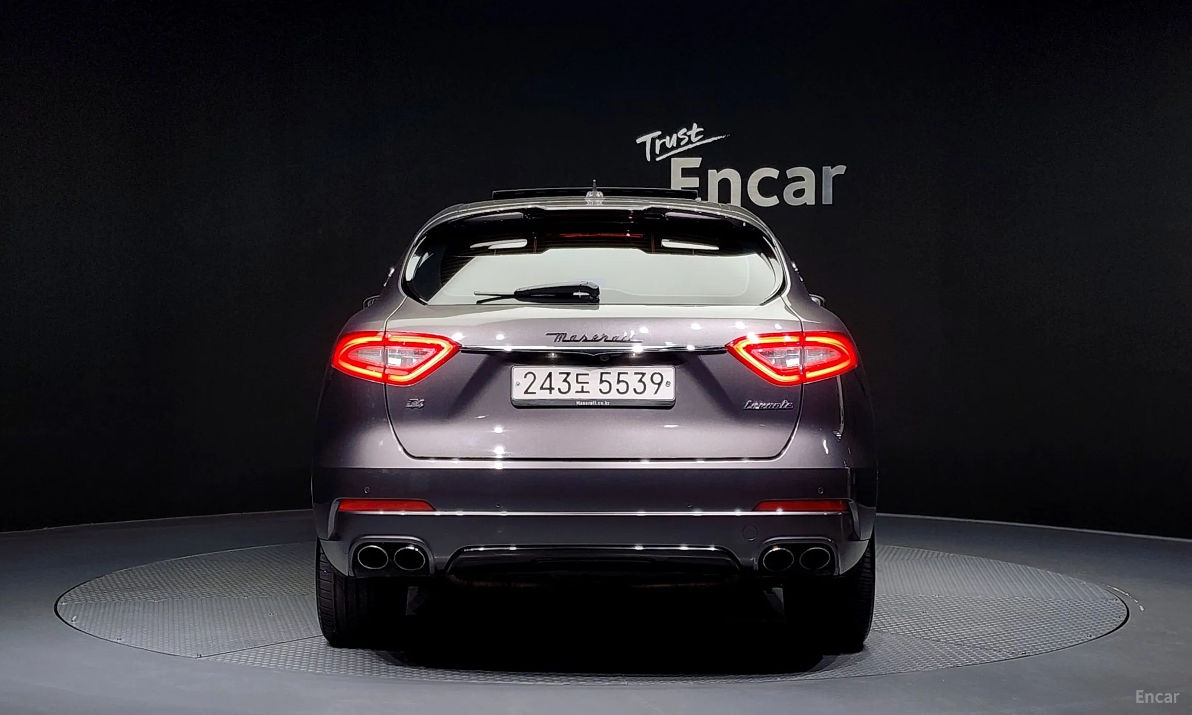 Maserati Levante превью 4