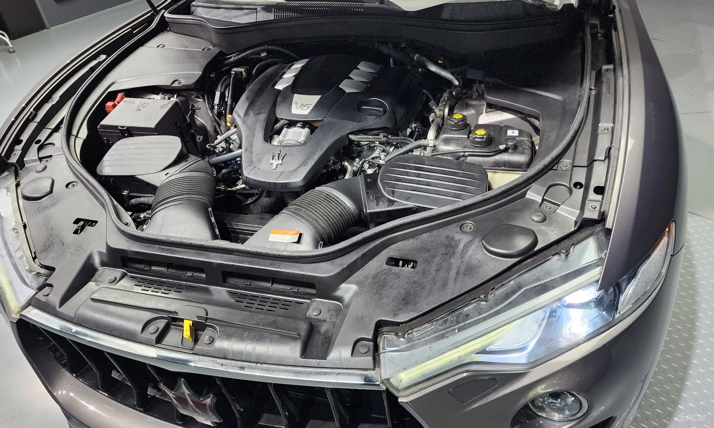 Maserati Levante превью 6