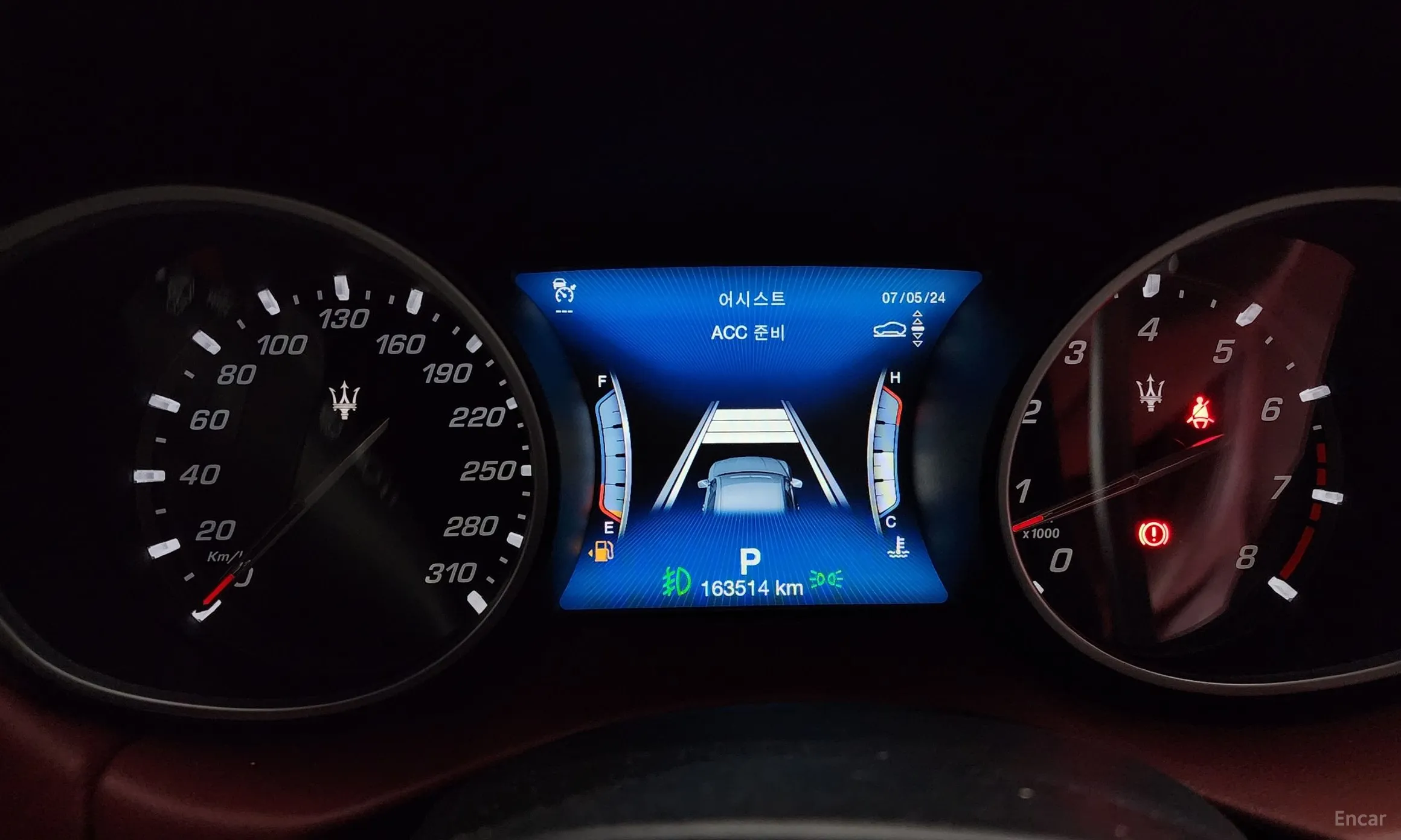 Maserati Levante превью 8