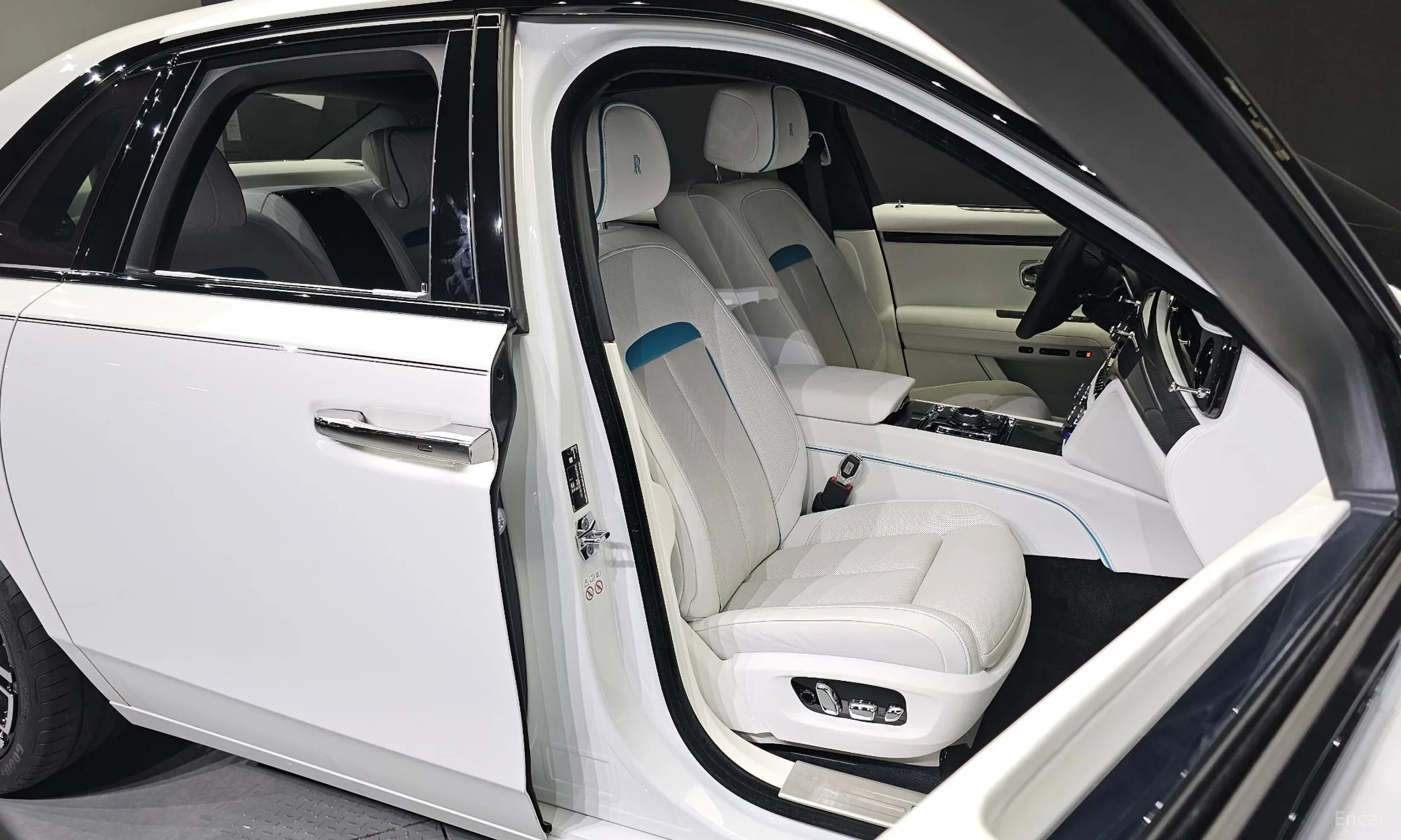Rolls-Royce Ghost 2nd Generation превью 10
